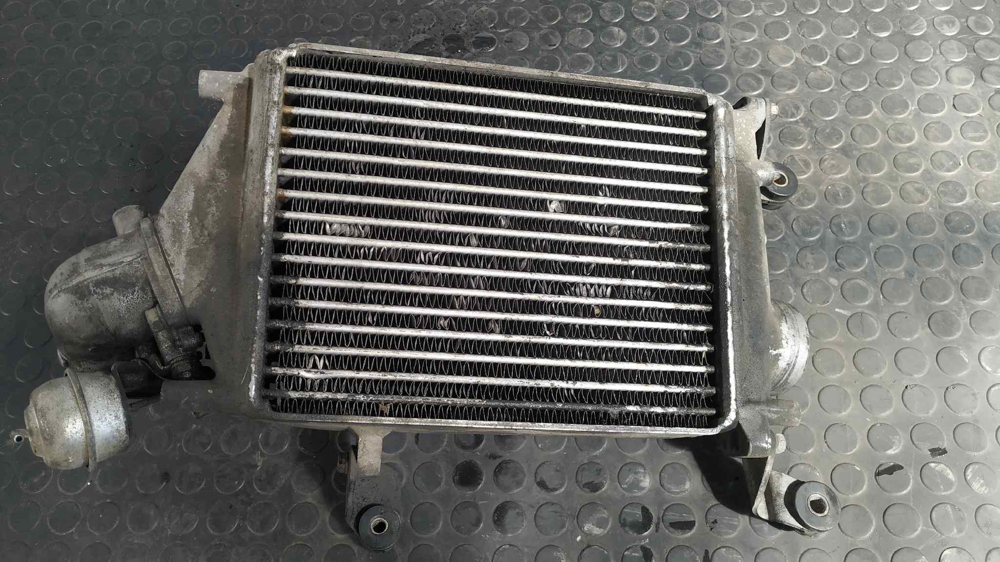 INTERCOOLER ISUZU TROOPER 2.8 - vista 2
