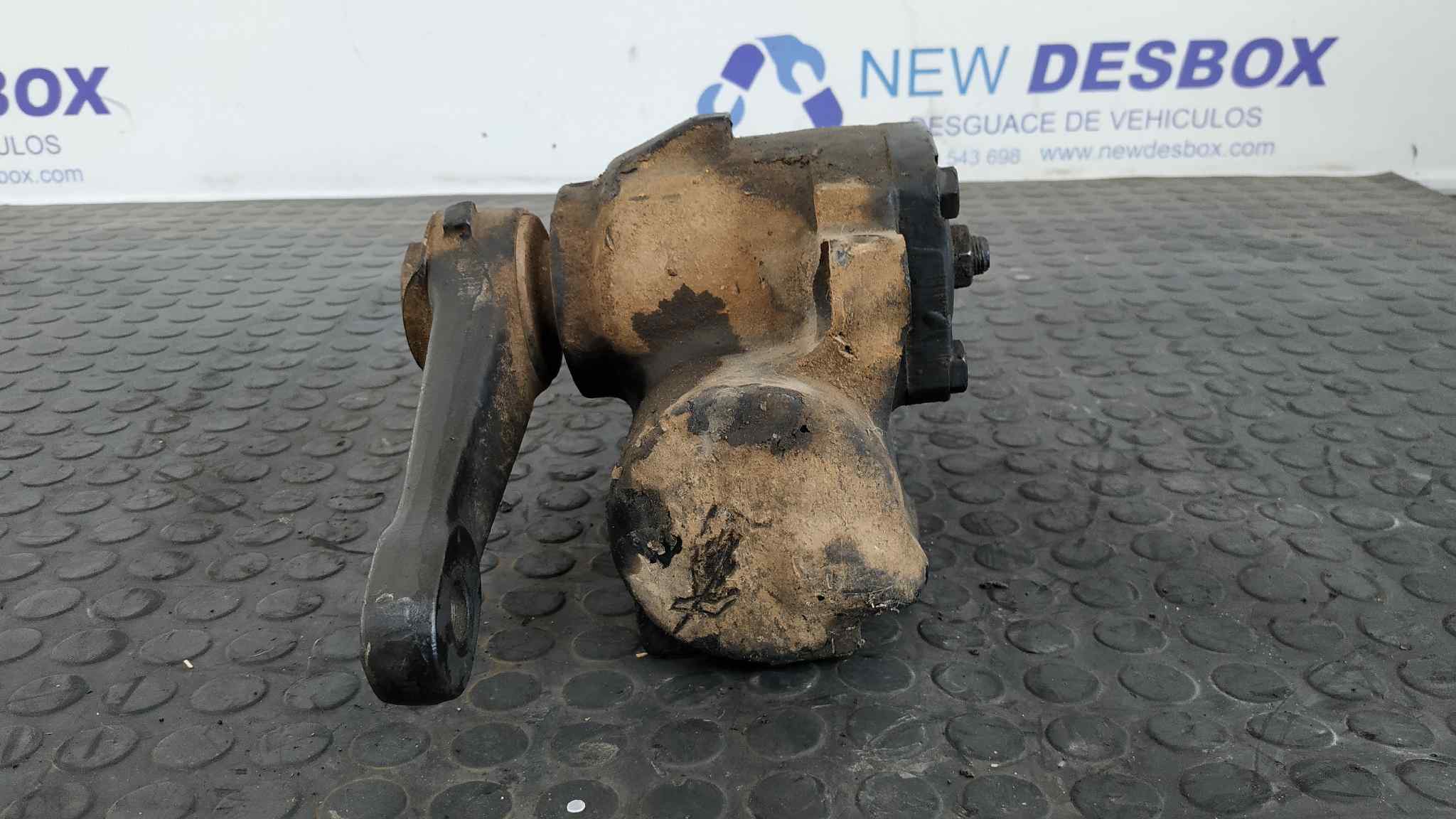 CAJA DIRECCION NISSAN TRADE - vista 8