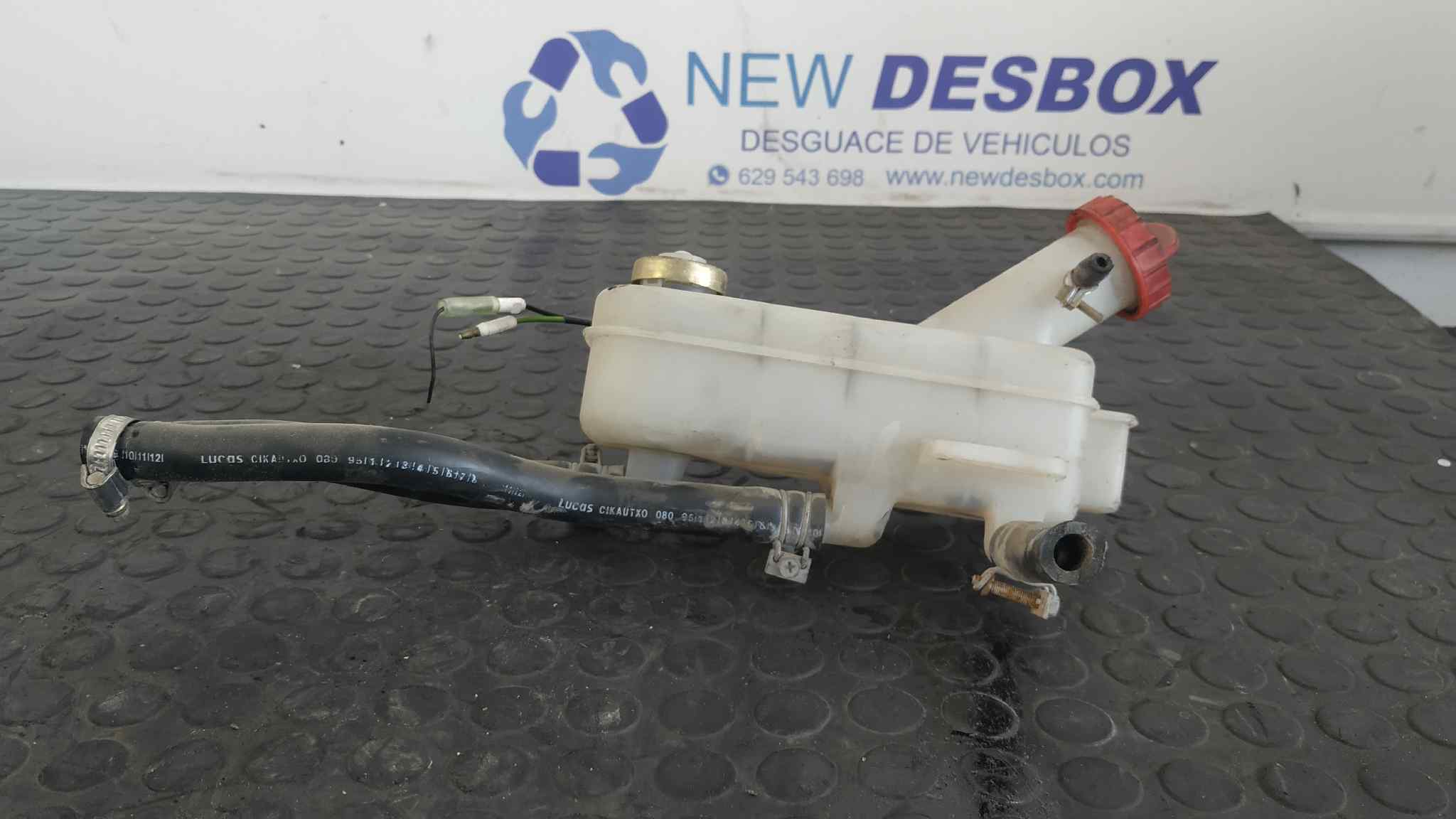 DEPOSITO SERVO NISSAN L-35 095