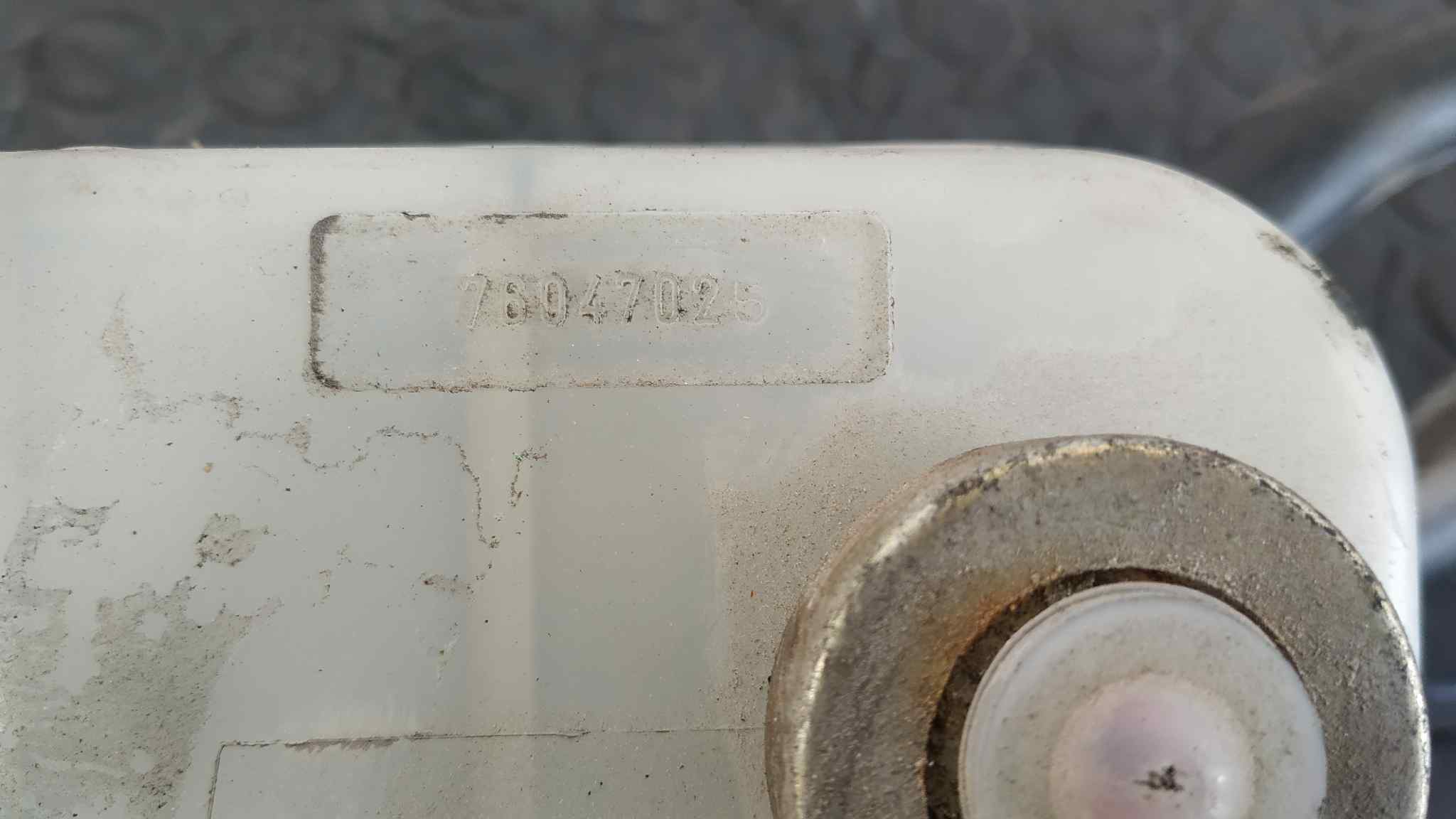 DEPOSITO SERVO NISSAN L-35 095 - vista 5