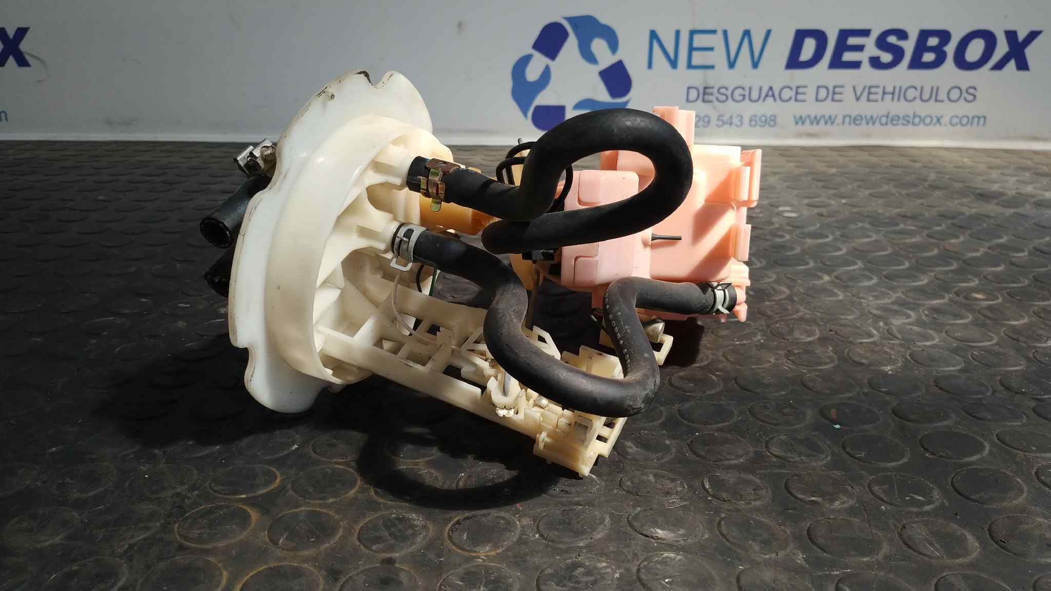 AFORADOR NISSAN ALMERA (N15) - vista 5