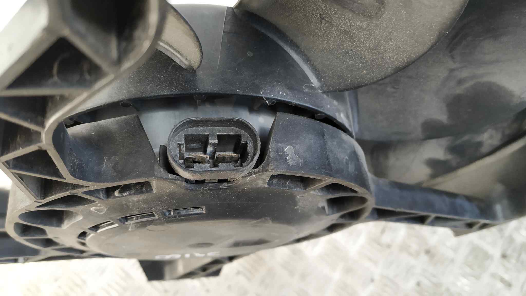 ELECTROVENTILADOR NISSAN QASHQAI (J10) - vista 3