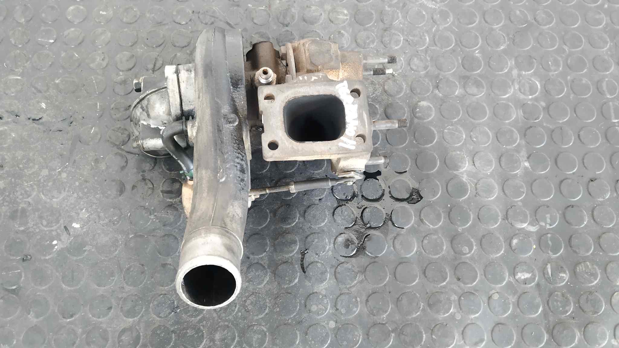 TURBOCOMPRESOR NISSAN TERRANO/TERRANO.II (R20) - vista 6