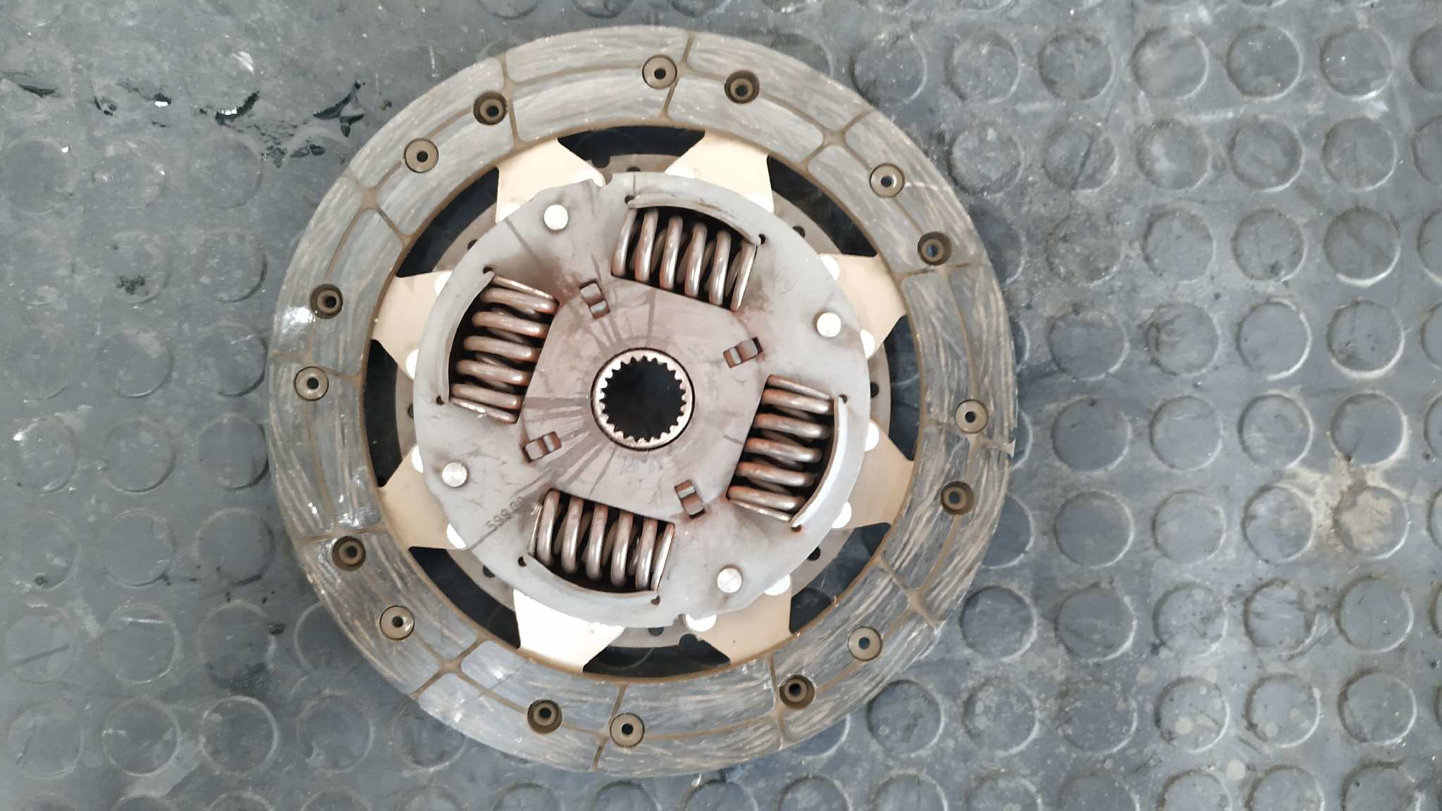 KIT EMBRAGUE FORD ESCORT BERL./TURNIER - vista 3