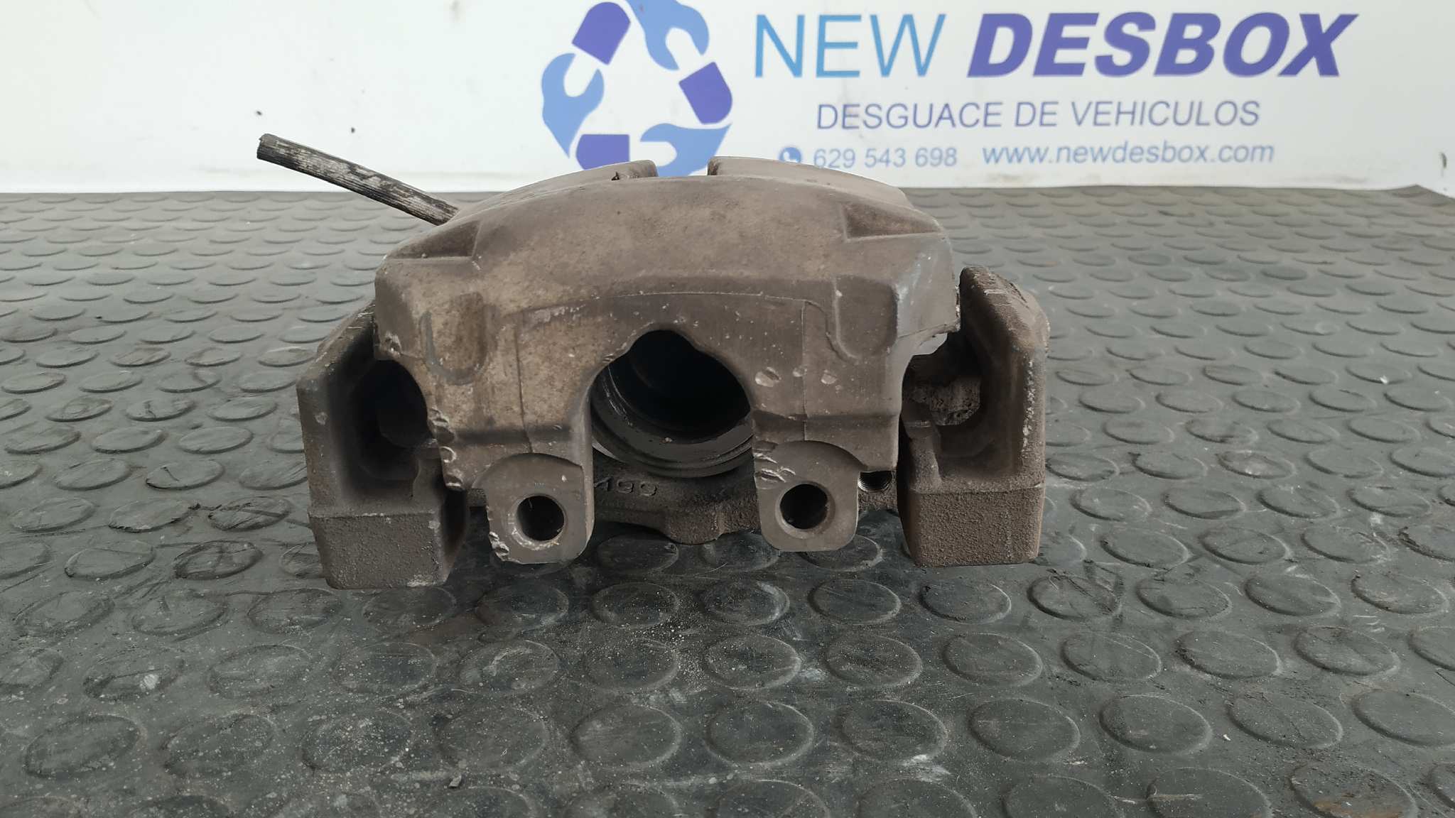 PINZA DE FRENO DELANTERA IZQUIERDA BMW SERIE 5 TOURING (E39) - vista 2