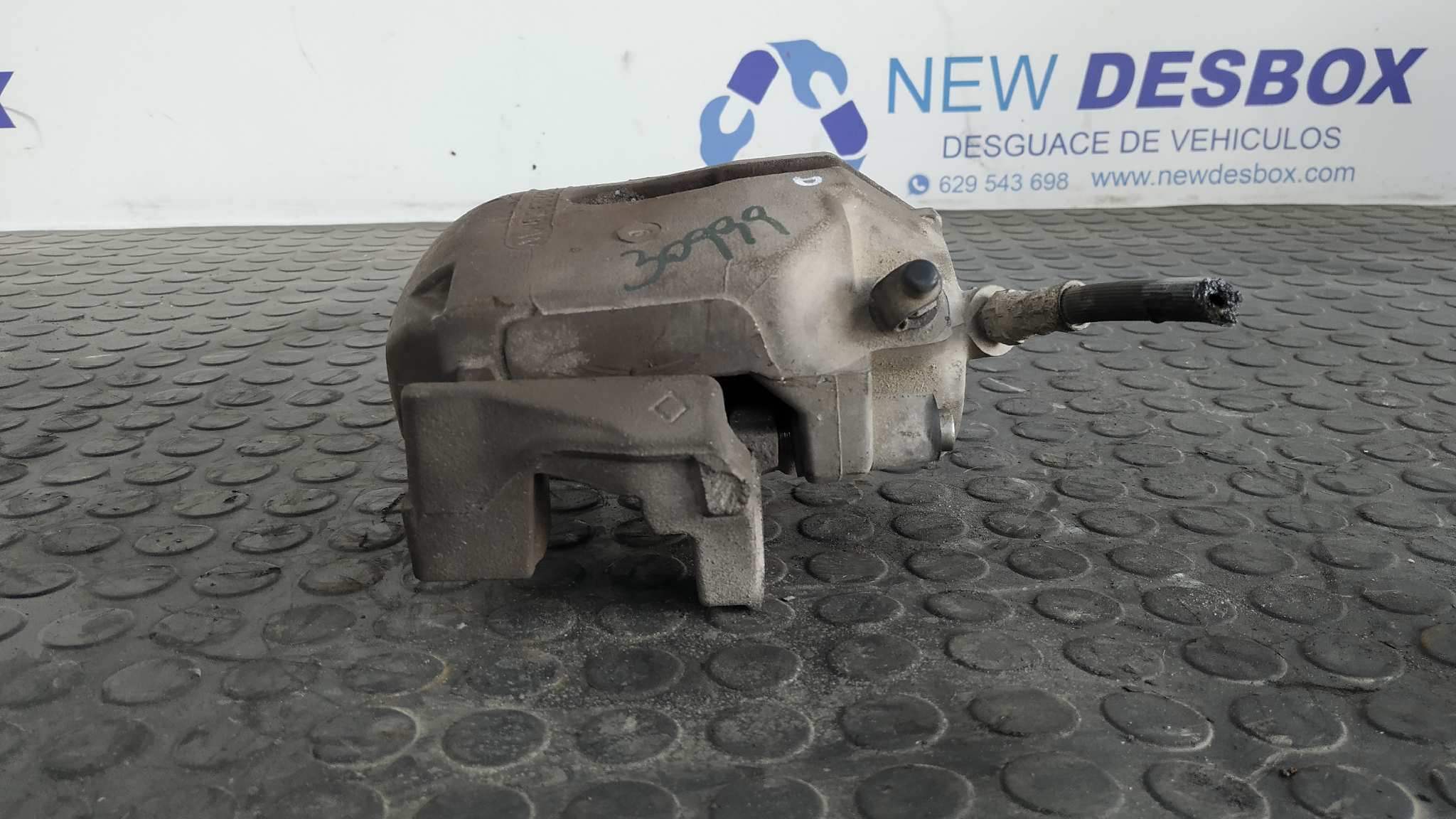 PINZA DE FRENO DELANTERA DERECHA BMW SERIE 5 TOURING (E39) - vista 2