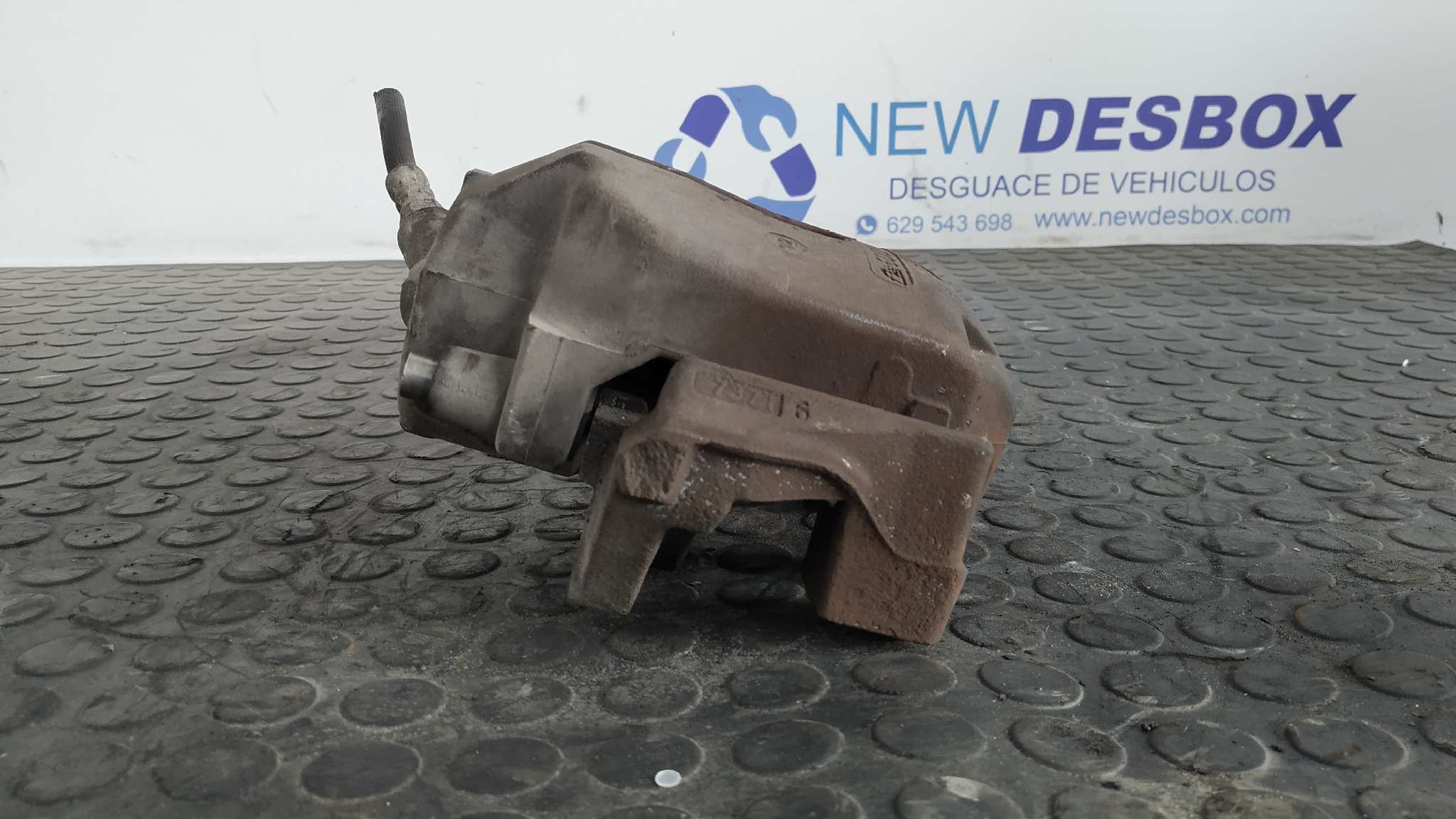 PINZA DE FRENO DELANTERA DERECHA BMW SERIE 5 TOURING (E39) - vista 4