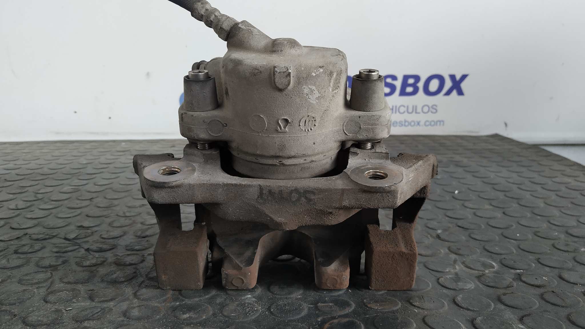 PINZA DE FRENO DELANTERA DERECHA BMW SERIE 5 TOURING (E39) - vista 5