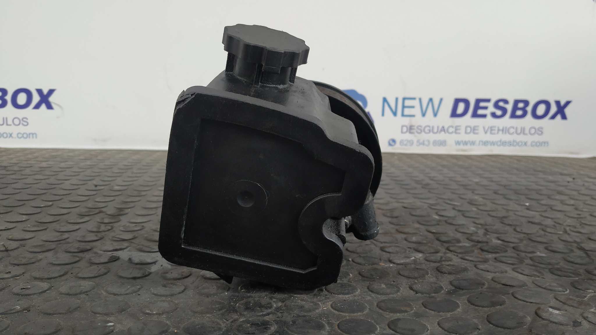 BOMBA DIRECCION MERCEDES-BENZ SPRINTER 02.00 -> CAJA ABIERTA 313 CDI (903.611-612-613) - vista 2