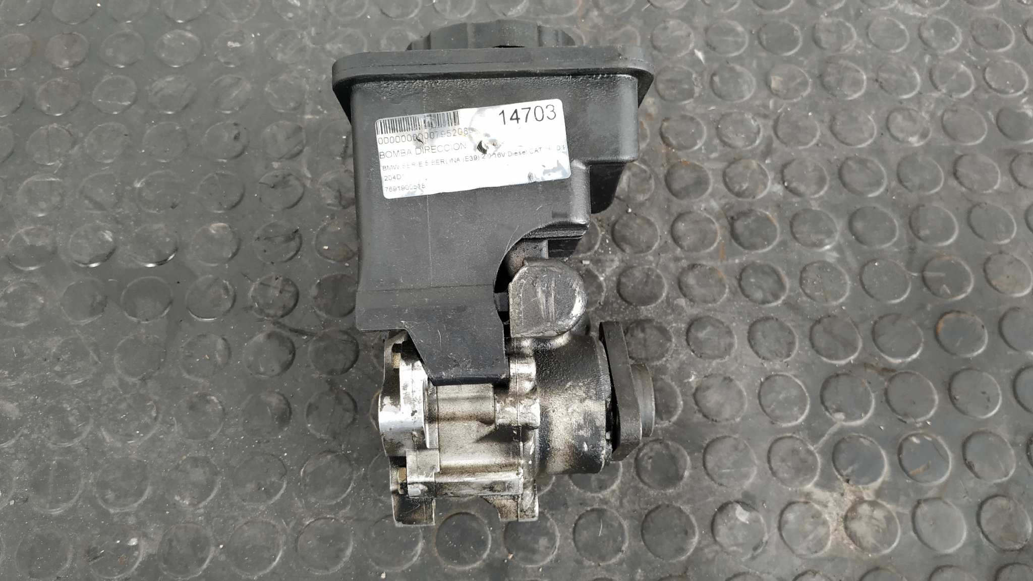 BOMBA DIRECCION BMW SERIE 5 BERLINA (E39) - vista 4