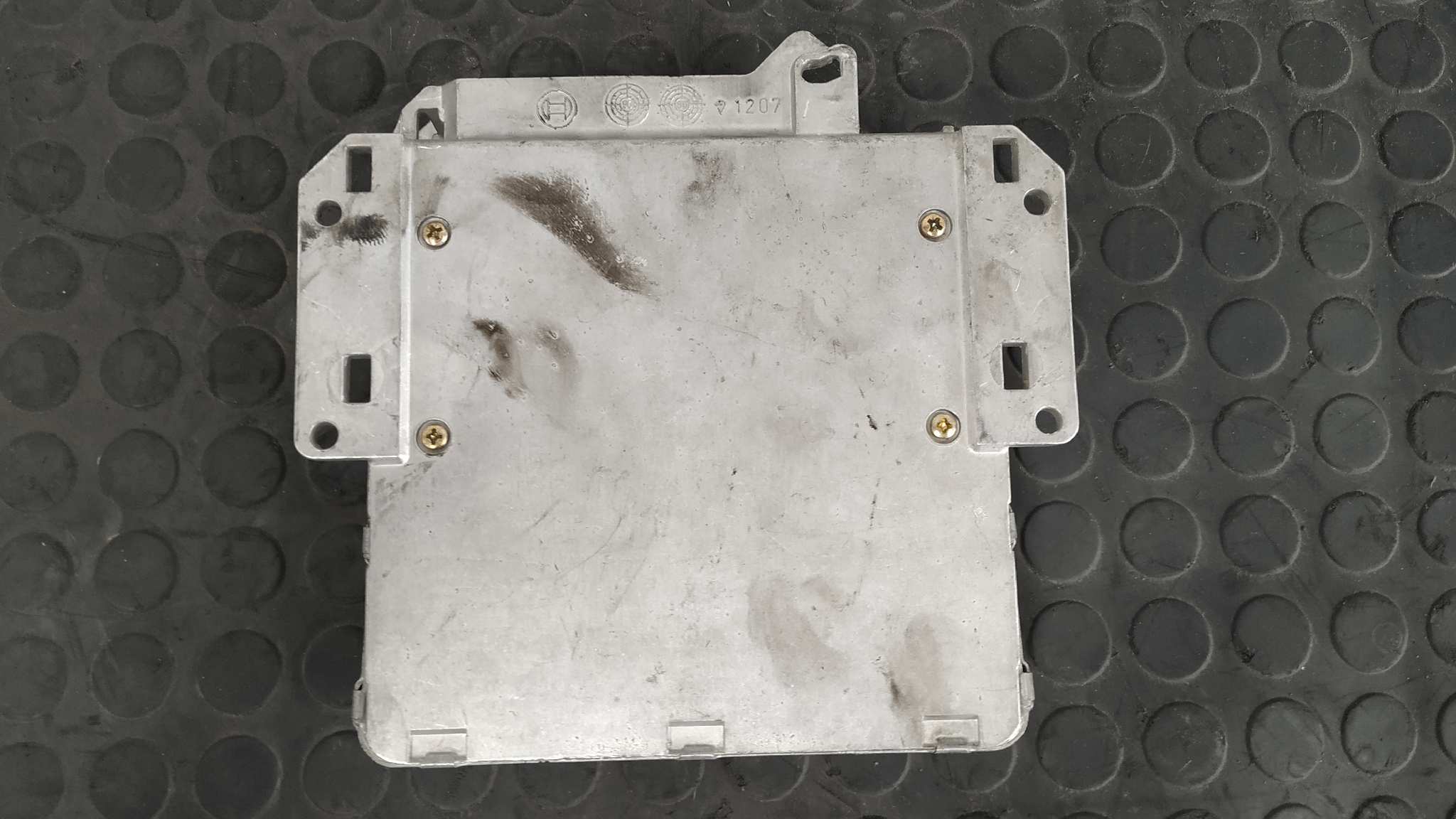 CENTRALITA MOTOR UCE BMW SERIE 3 BERLINA (E36) - vista 2