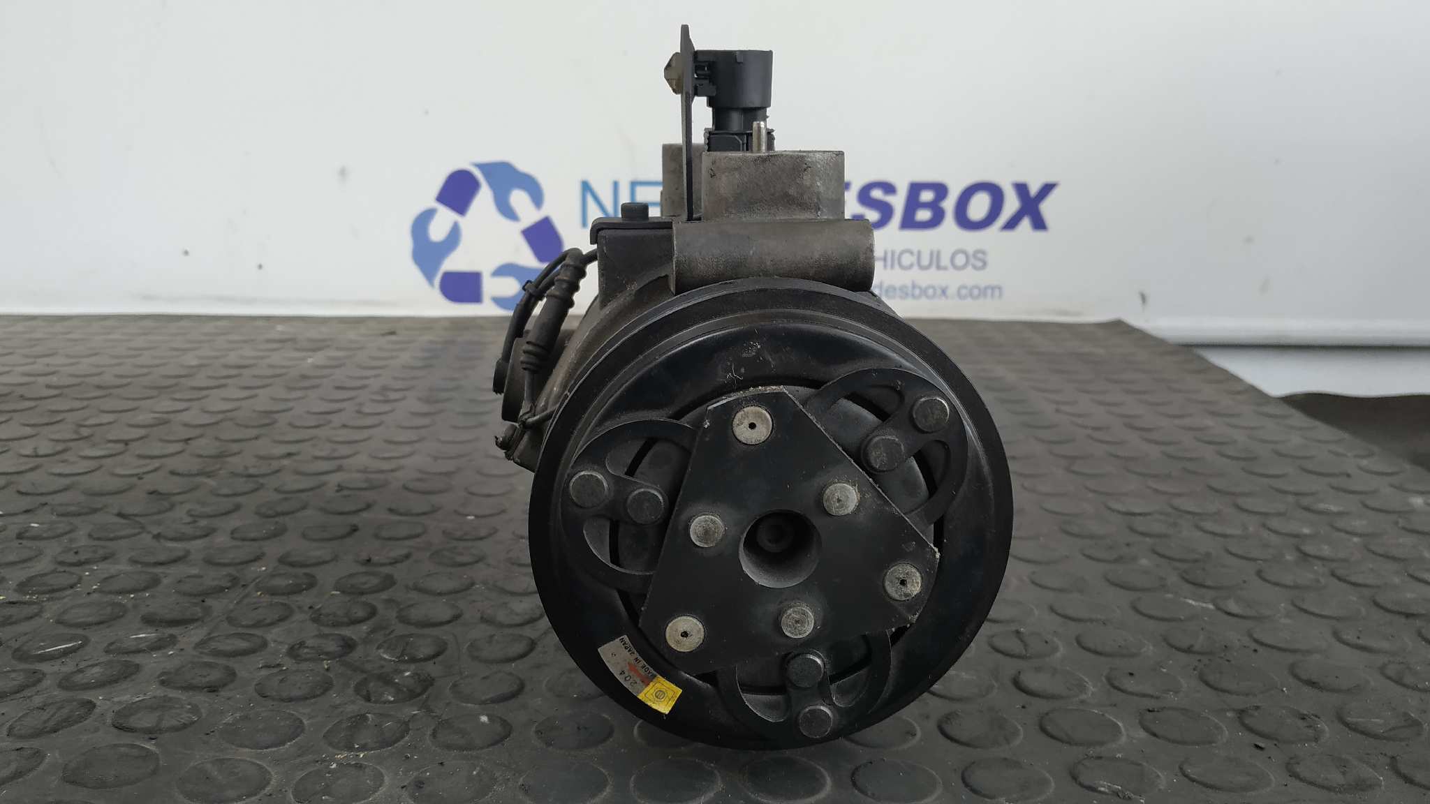 COMPRESOR AIRE ACONDICIONADO BMW SERIE 3 BERLINA (E36)