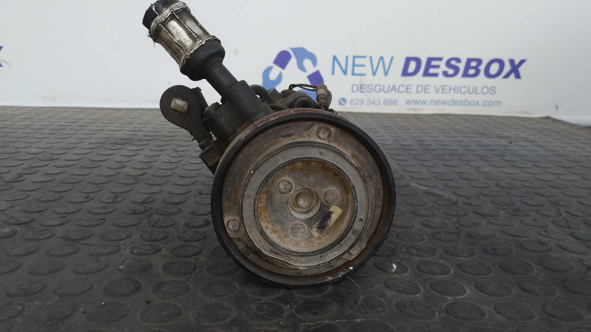 COMPRESOR AIRE ACONDICIONADO BMW SERIE 3 BERLINA (E36)