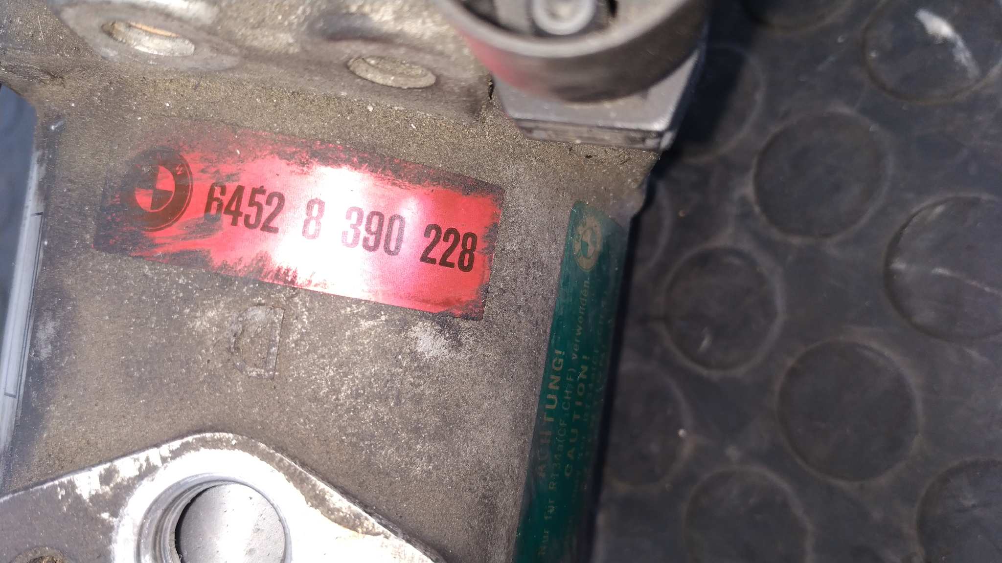 COMPRESOR AIRE ACONDICIONADO BMW SERIE 3 BERLINA (E36) - vista 3