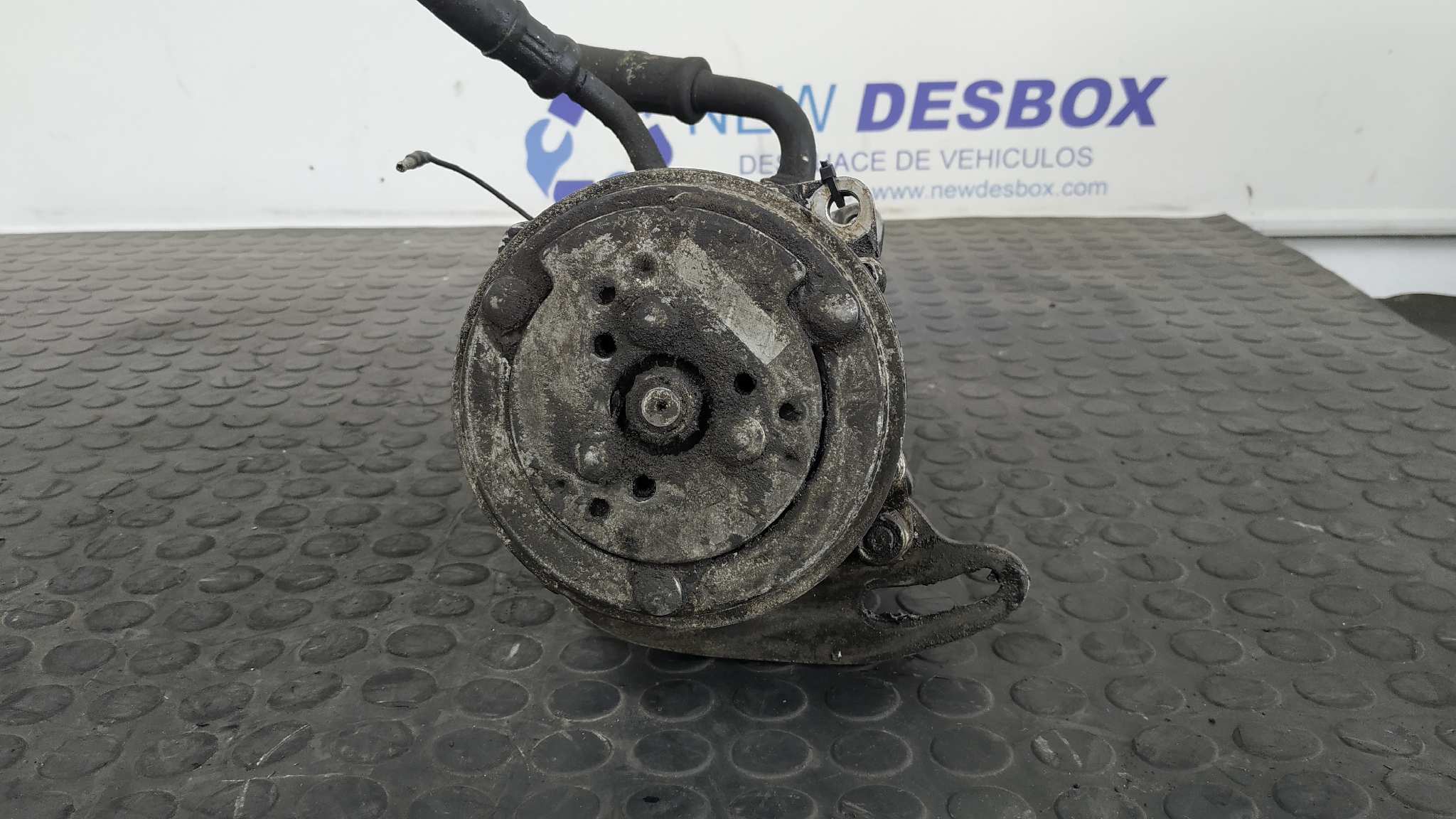 COMPRESOR AIRE ACONDICIONADO BMW SERIE 5 (E12)