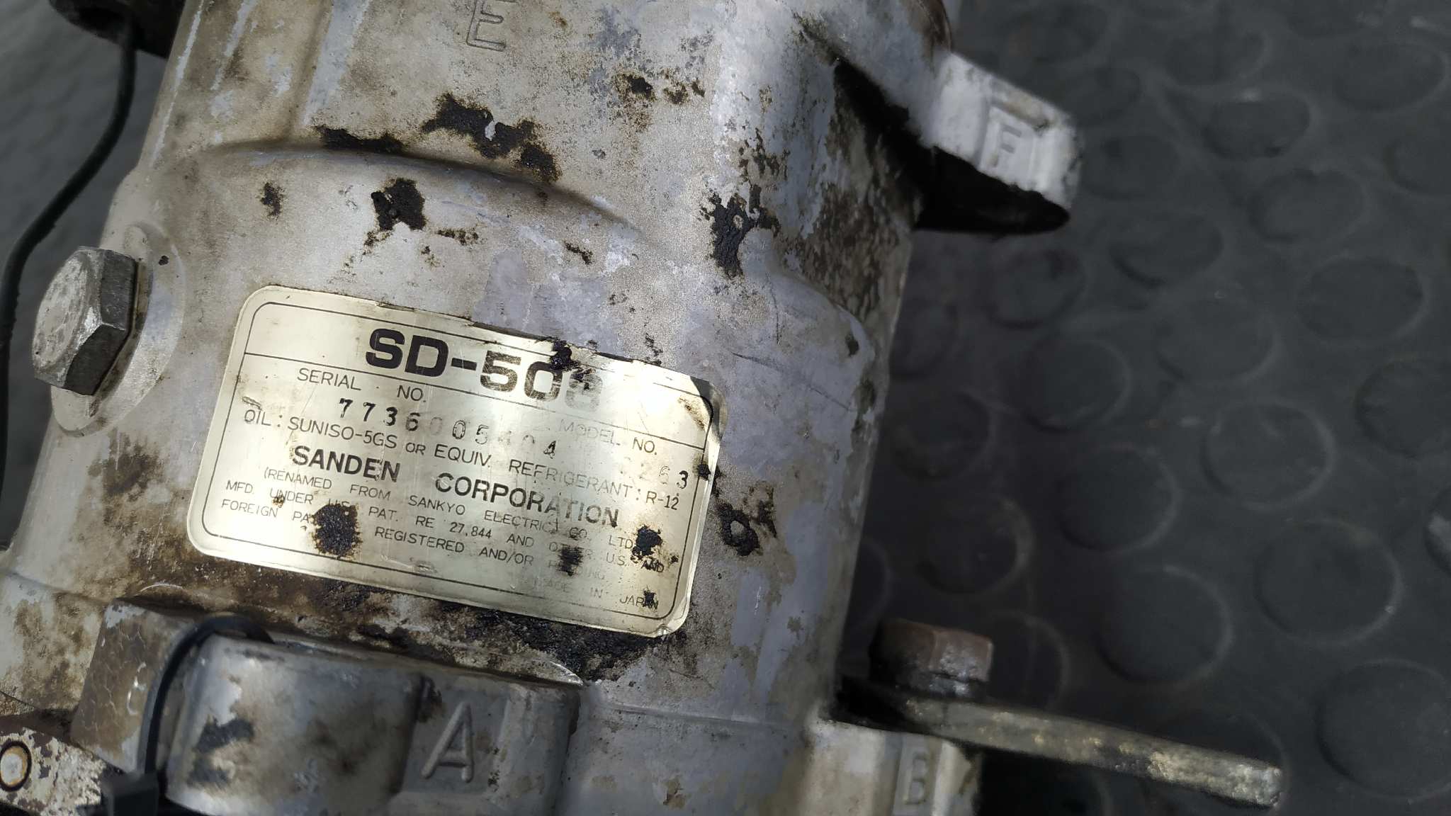 COMPRESOR AIRE ACONDICIONADO BMW SERIE 5 (E12) - vista 6