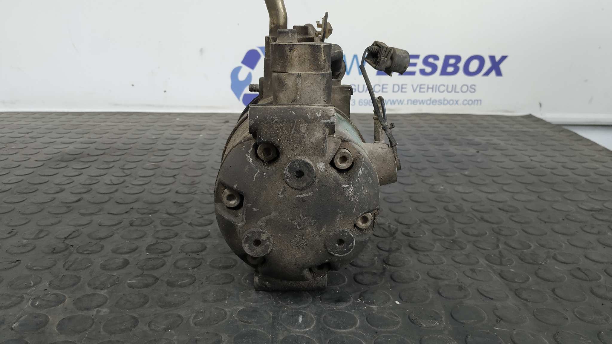 COMPRESOR AIRE ACONDICIONADO BMW SERIE 3 BERLINA (E36) - vista 8