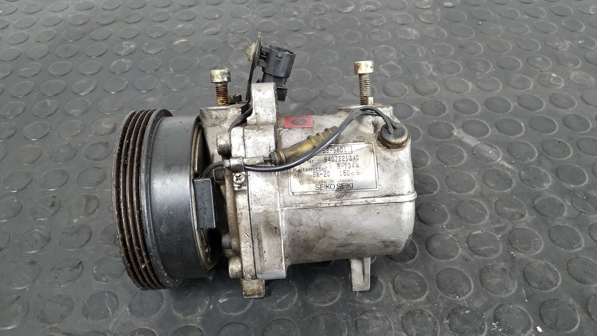 COMPRESOR AIRE ACONDICIONADO BMW SERIE 3 BERLINA (E36) - vista 2