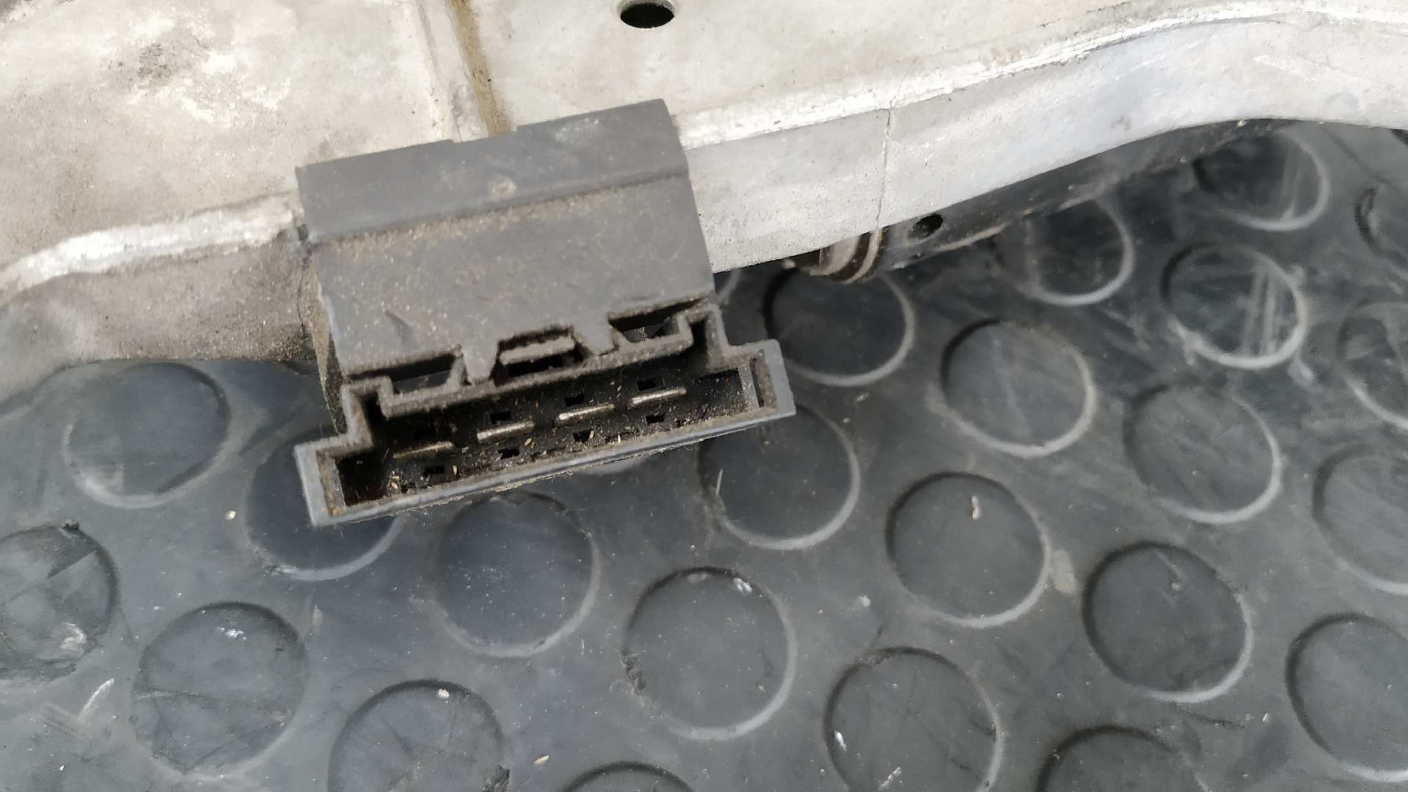 MOTOR LIMPIA DELANTERO MERCEDES-BENZ CLASE S (W220) BERLINA - vista 4