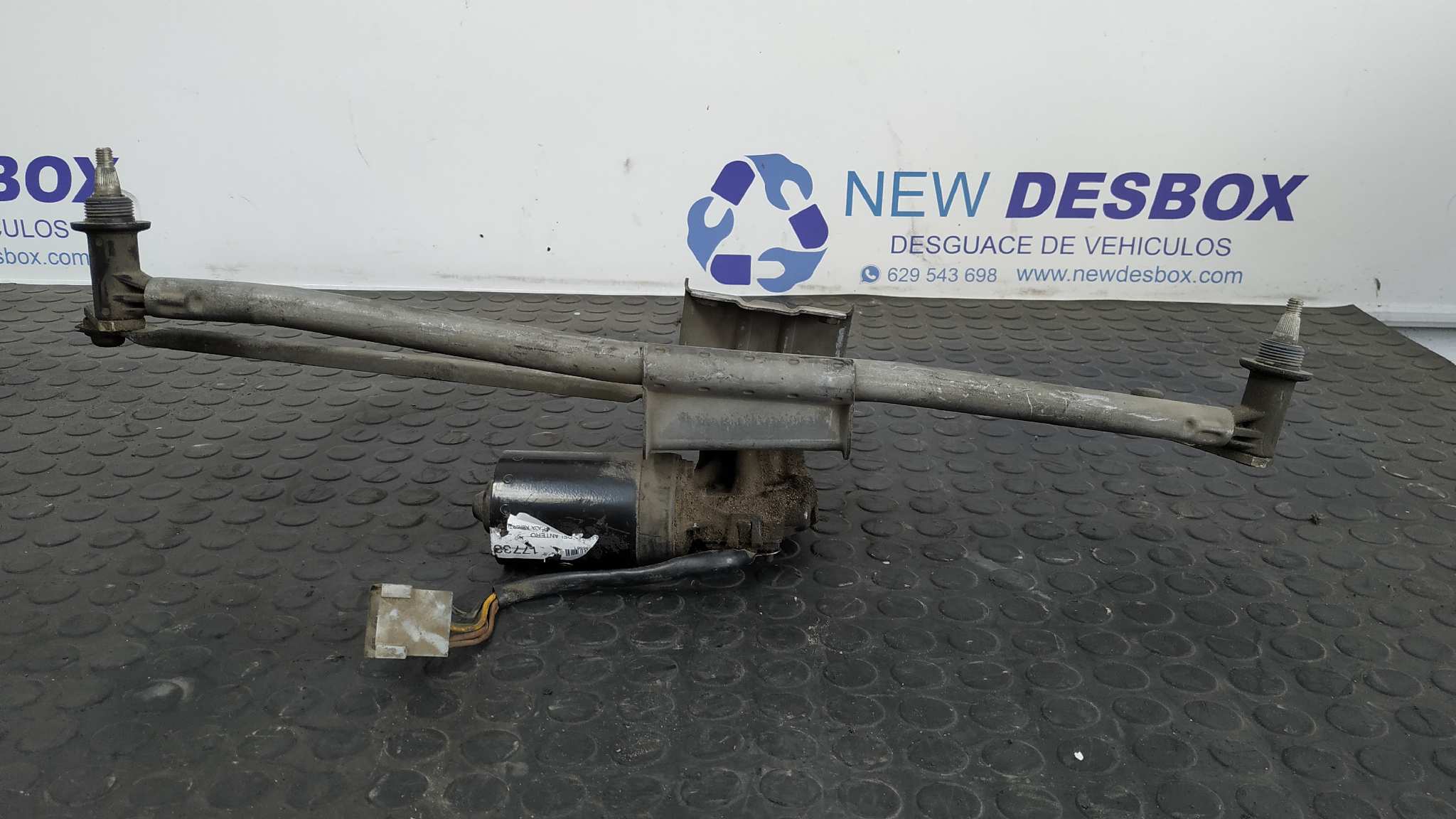 MOTOR LIMPIA DELANTERO MERCEDES-BENZ SPRINTER CAJA ABIERTA/DOBLE CAB. (SERIE 901-904) - vista 7