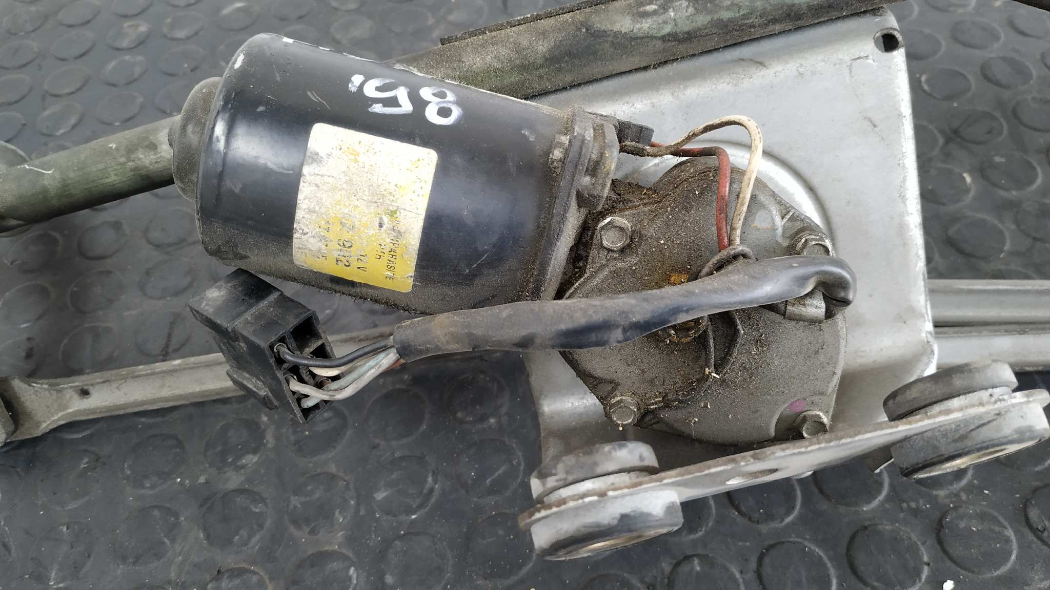 MOTOR LIMPIA DELANTERO MERCEDES VITO (W638) - vista 5