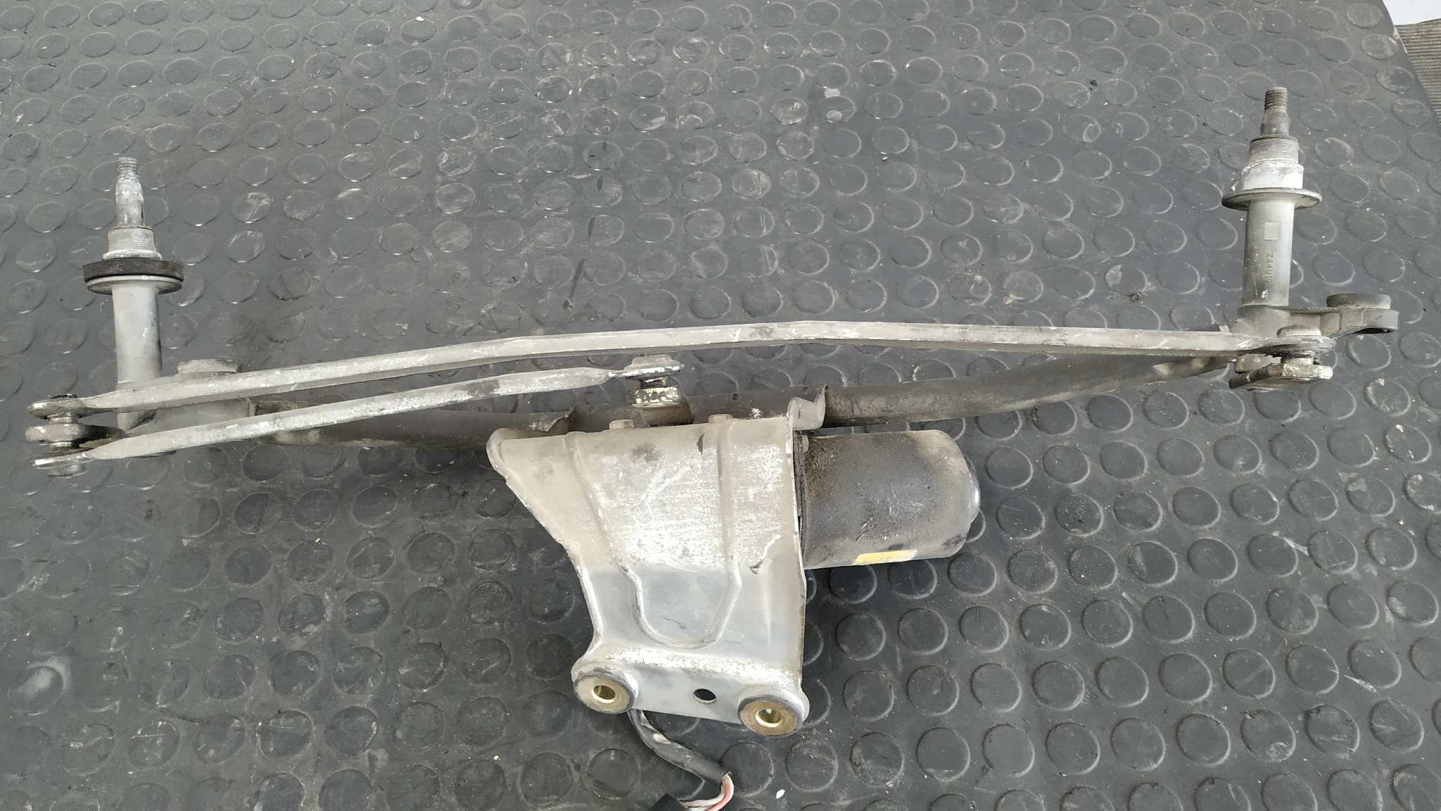 MOTOR LIMPIA DELANTERO MERCEDES VITO (W638) - vista 2