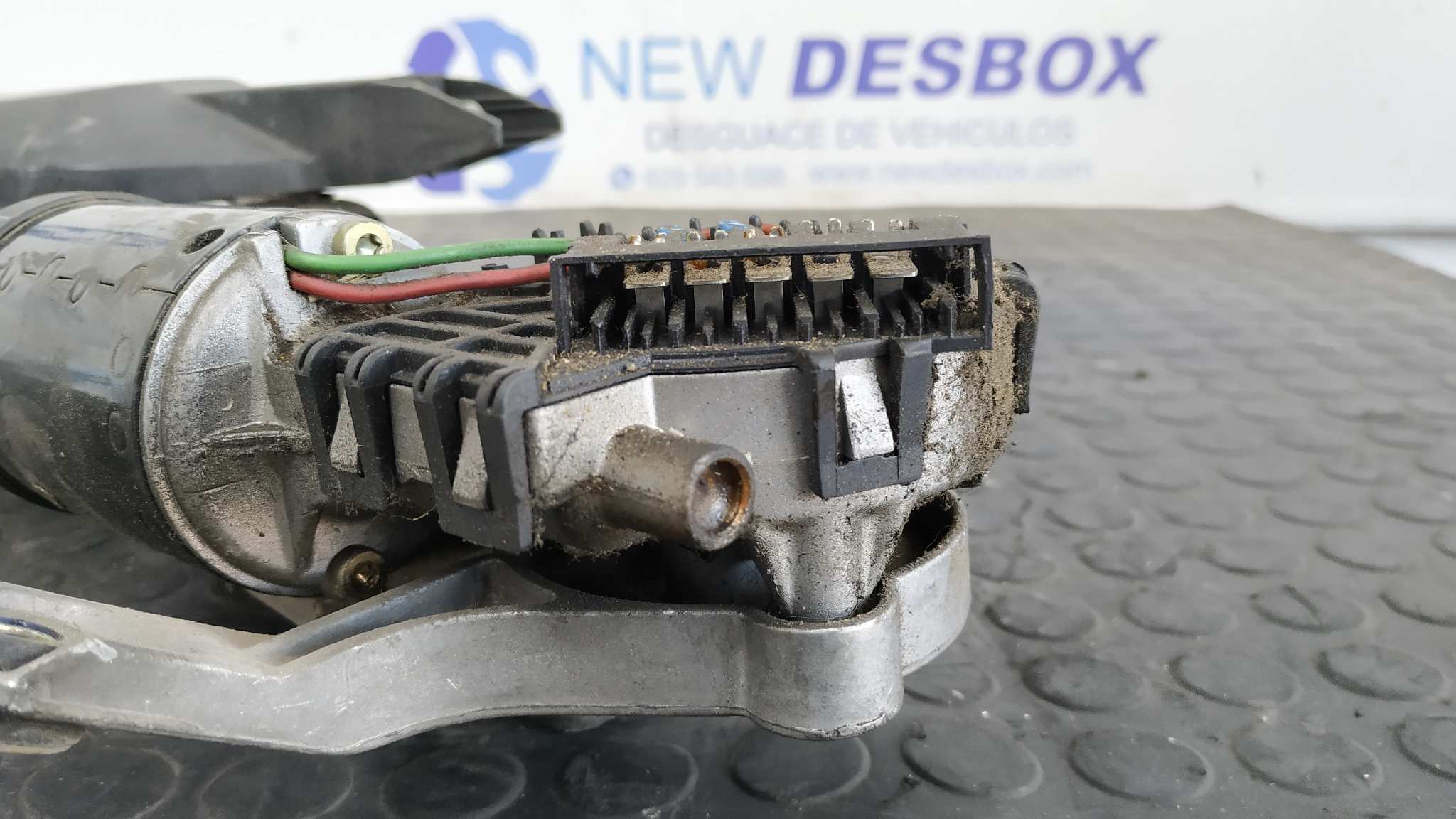 MOTOR LIMPIA DELANTERO MERCEDES-BENZ CLASE E (W210) BERLINA DIESEL - vista 7