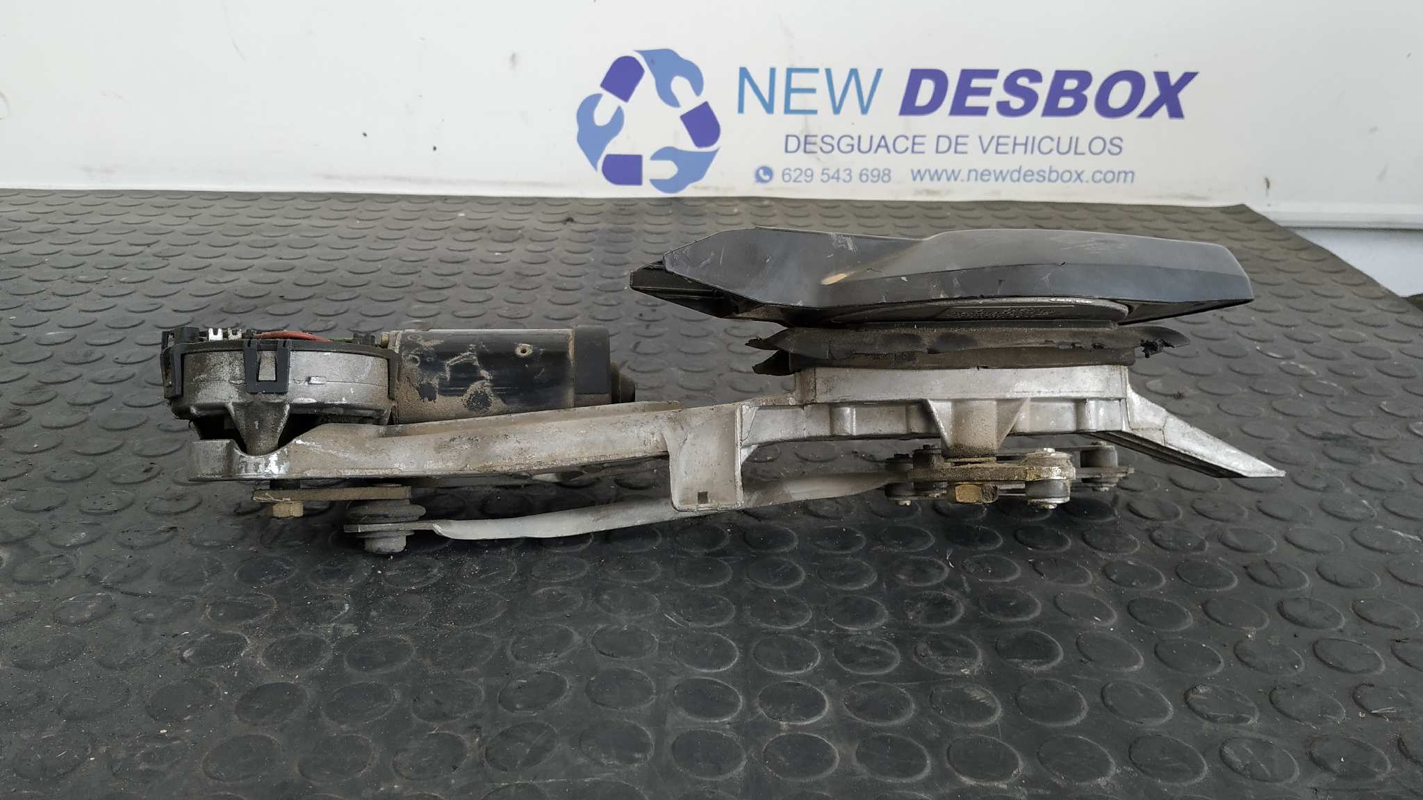 MOTOR LIMPIA DELANTERO MERCEDES-BENZ CLASE E (W210) BERLINA DIESEL - vista 8