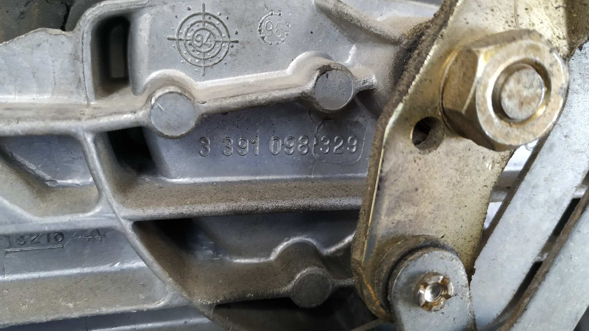 MOTOR LIMPIA DELANTERO MERCEDES-BENZ CLASE E (W210) BERLINA DIESEL - vista 5