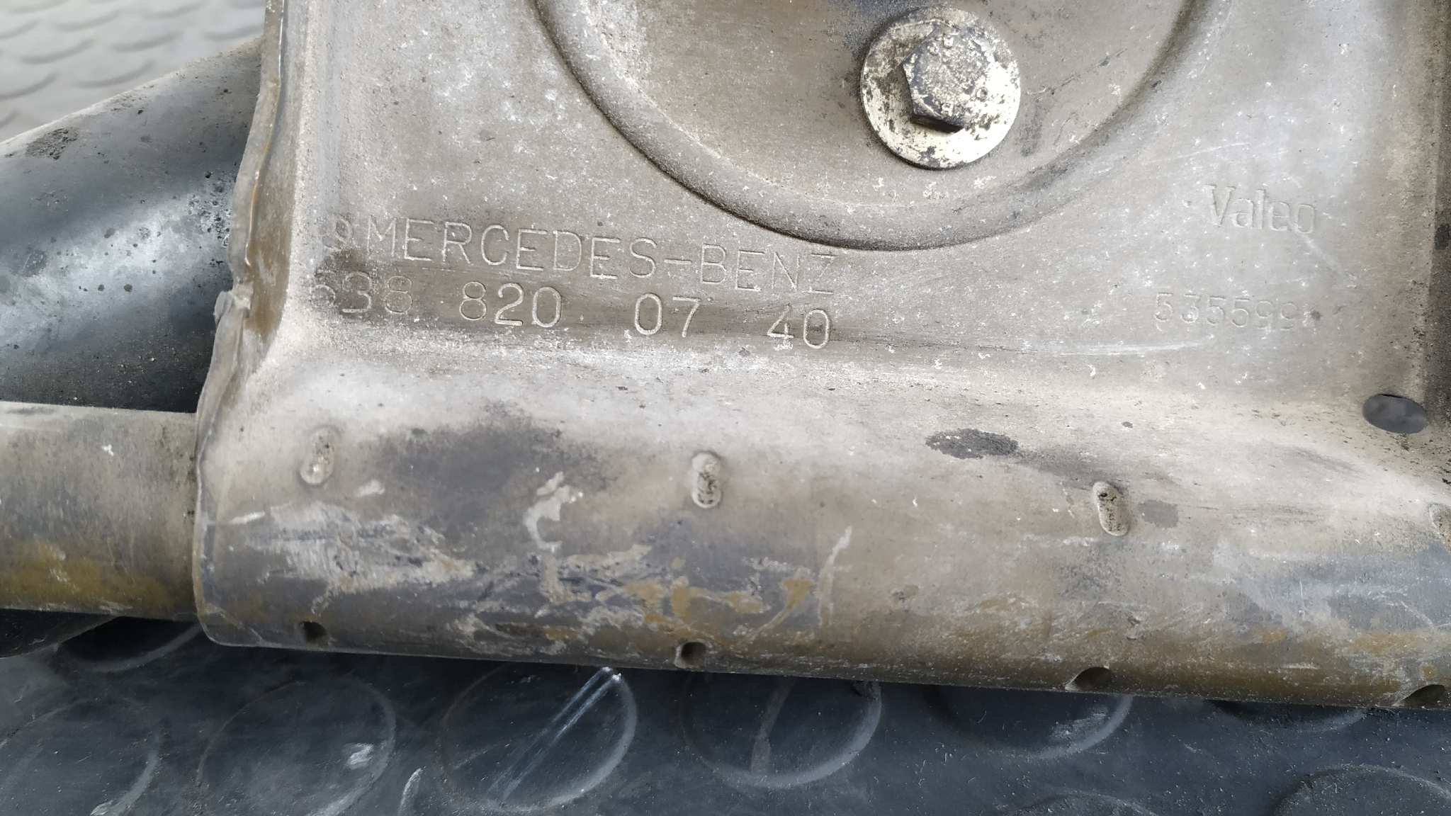 MOTOR LIMPIA DELANTERO MERCEDES CLASE V (W638) - vista 4