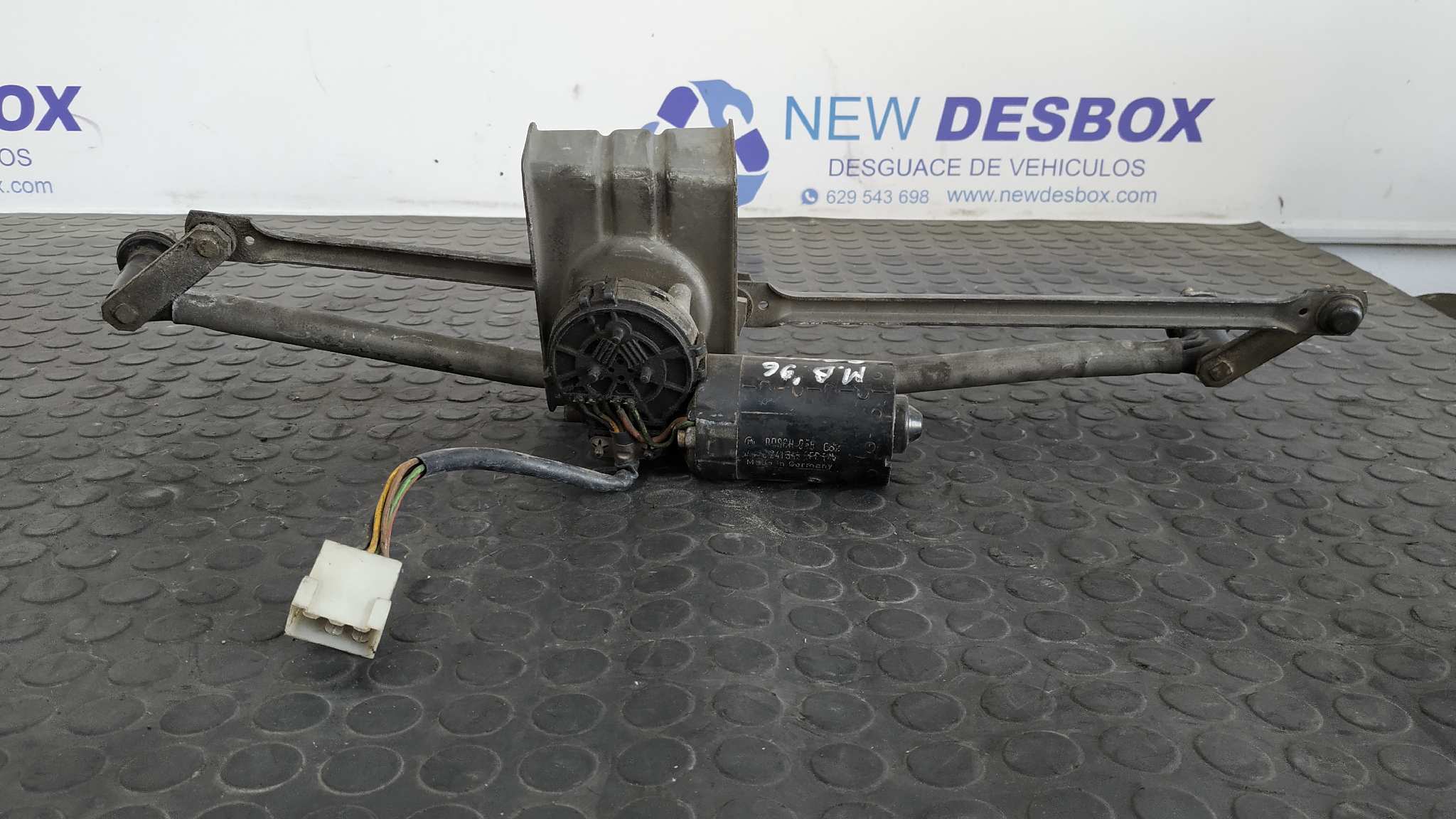 MOTOR LIMPIA DELANTERO MERCEDES SPRINTER (W901,W903)