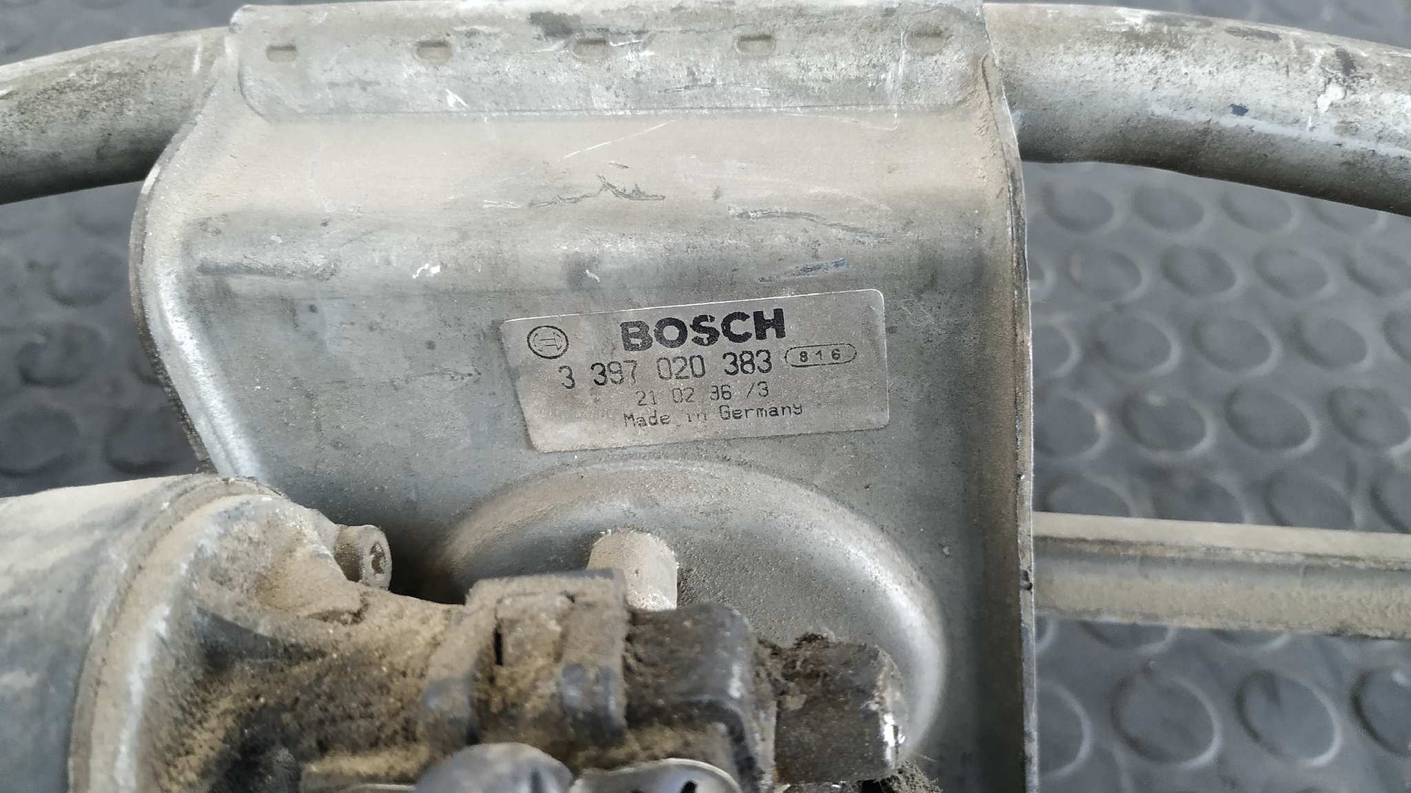 MOTOR LIMPIA DELANTERO MERCEDES SPRINTER (W901,W903) - vista 4