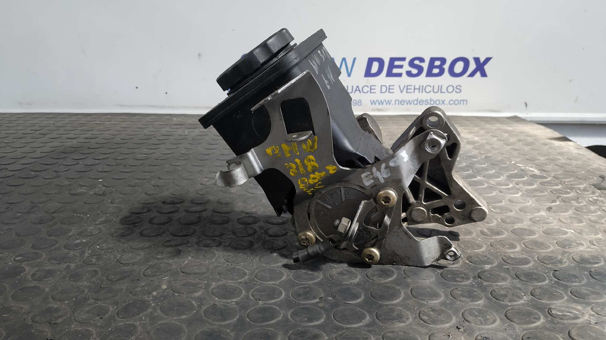 BOMBA DIRECCION BMW SERIE 3 COMPACT (E46) - vista 3