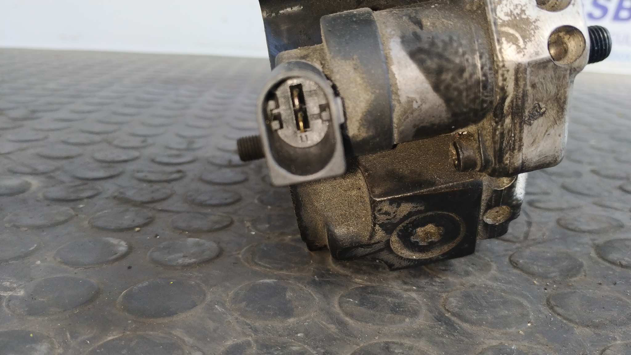 BOMBA INYECCION BMW SERIE 3 COMPACT (E46) - vista 8