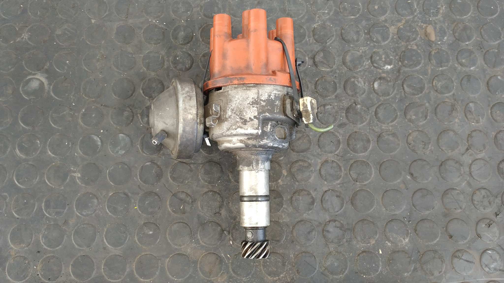 DELCO BMW SERIE 5 (E12) - vista 5