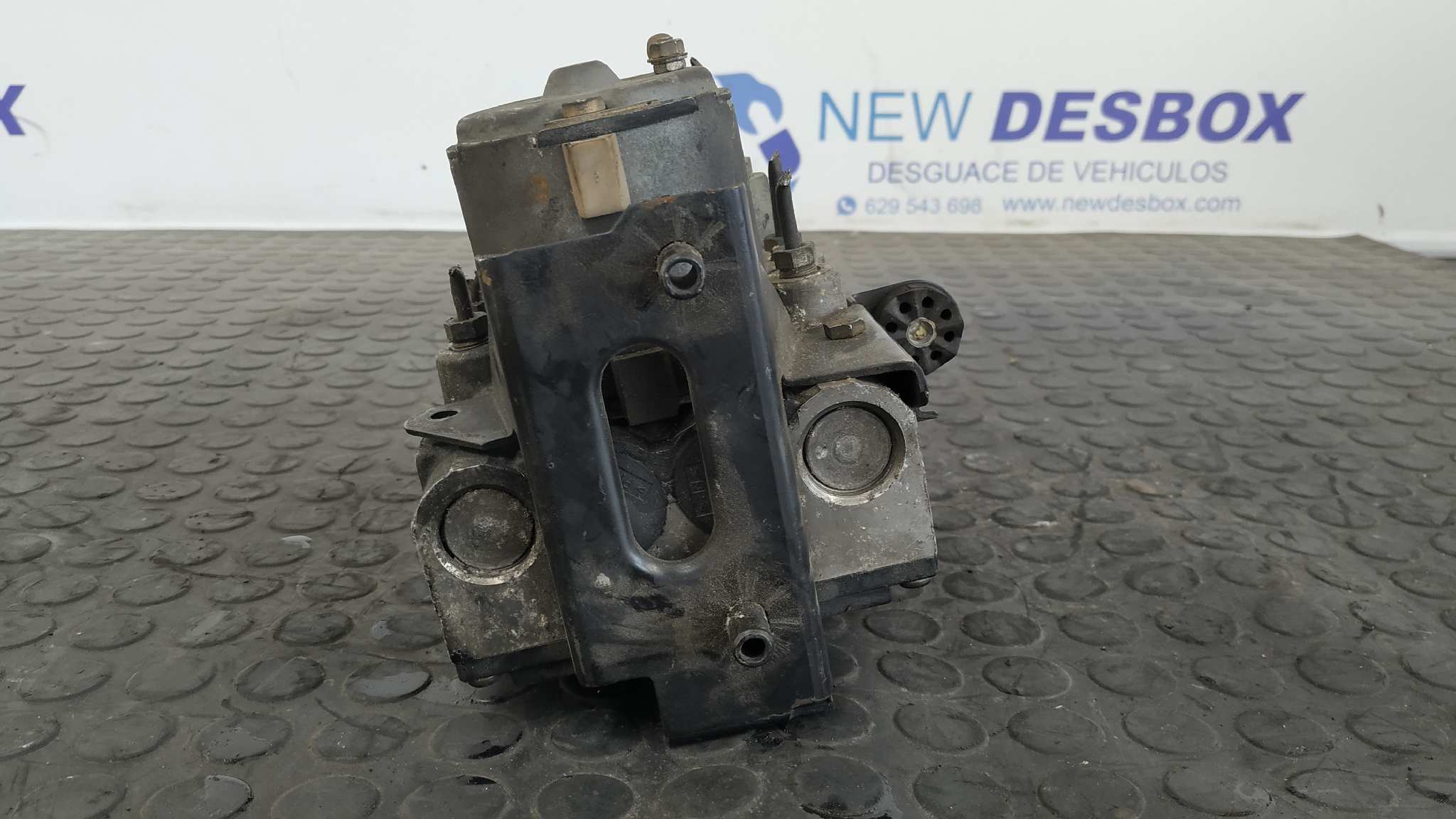 ABS BMW SERIE 5 BERLINA (E39) - vista 4