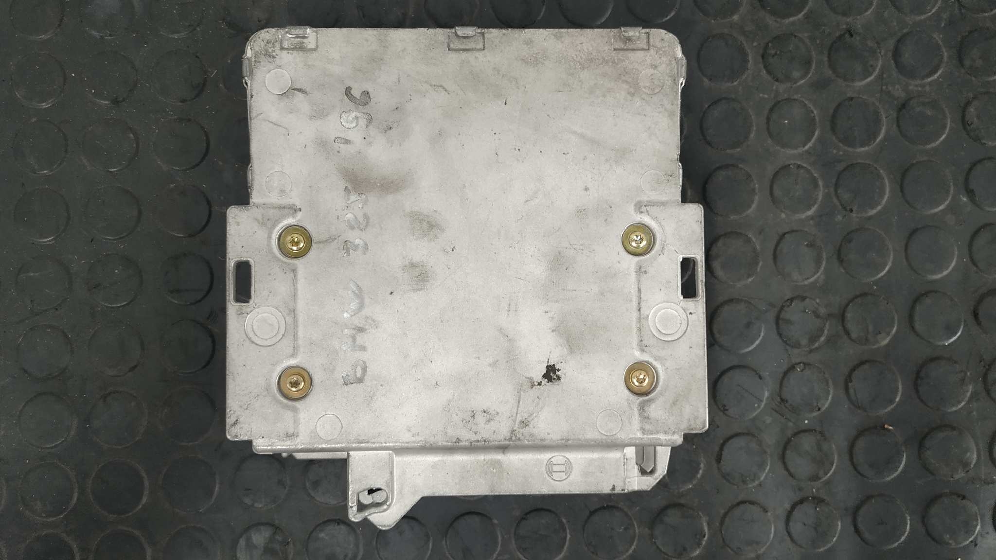 CENTRALITA MOTOR UCE BMW SERIE 3 BERLINA (E36) - vista 2