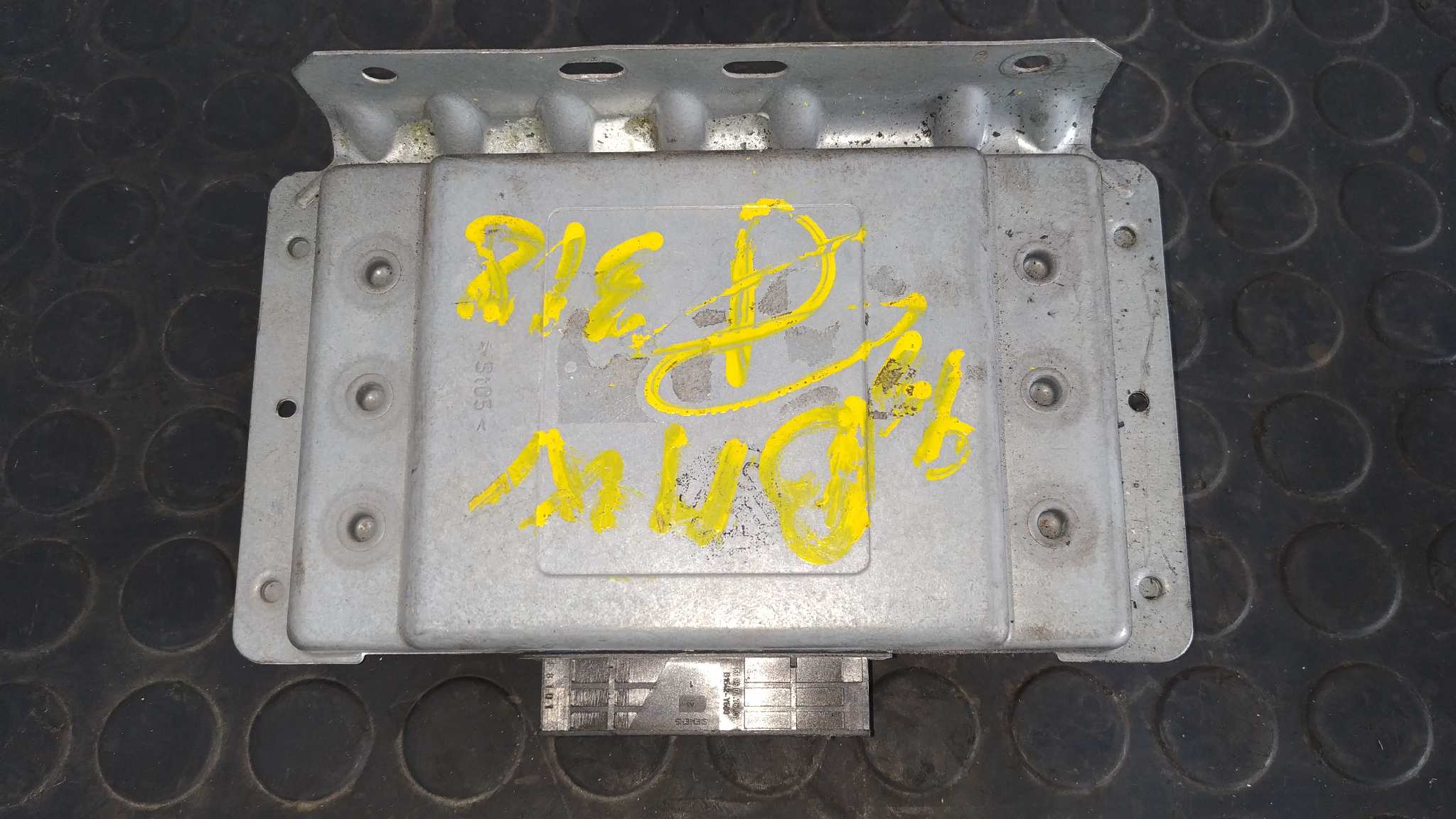 CENTRALITA ABS BMW SERIE 3 BERLINA (E36) - vista 3