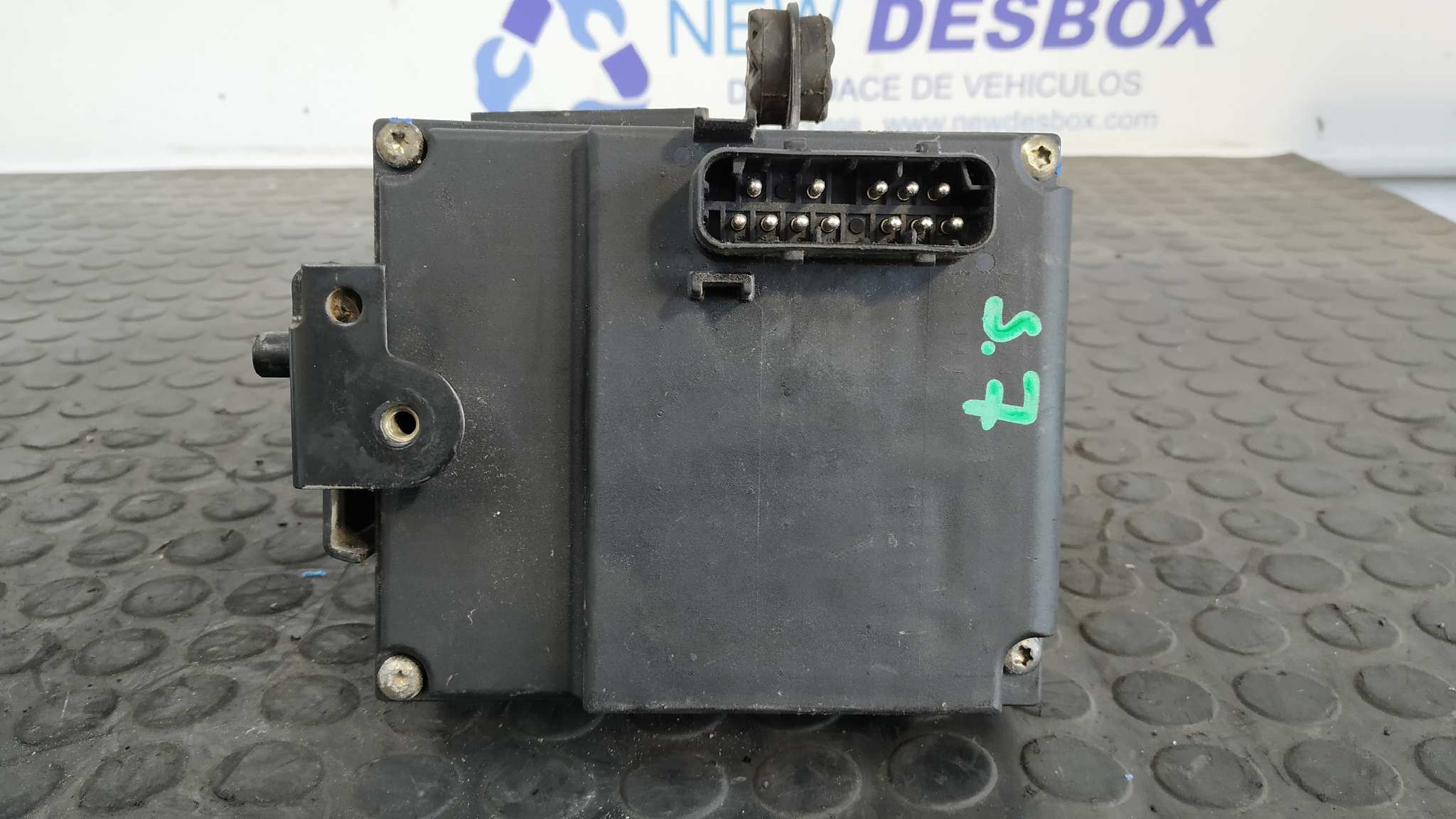 ABS BMW SERIE 7 (E38) - vista 3