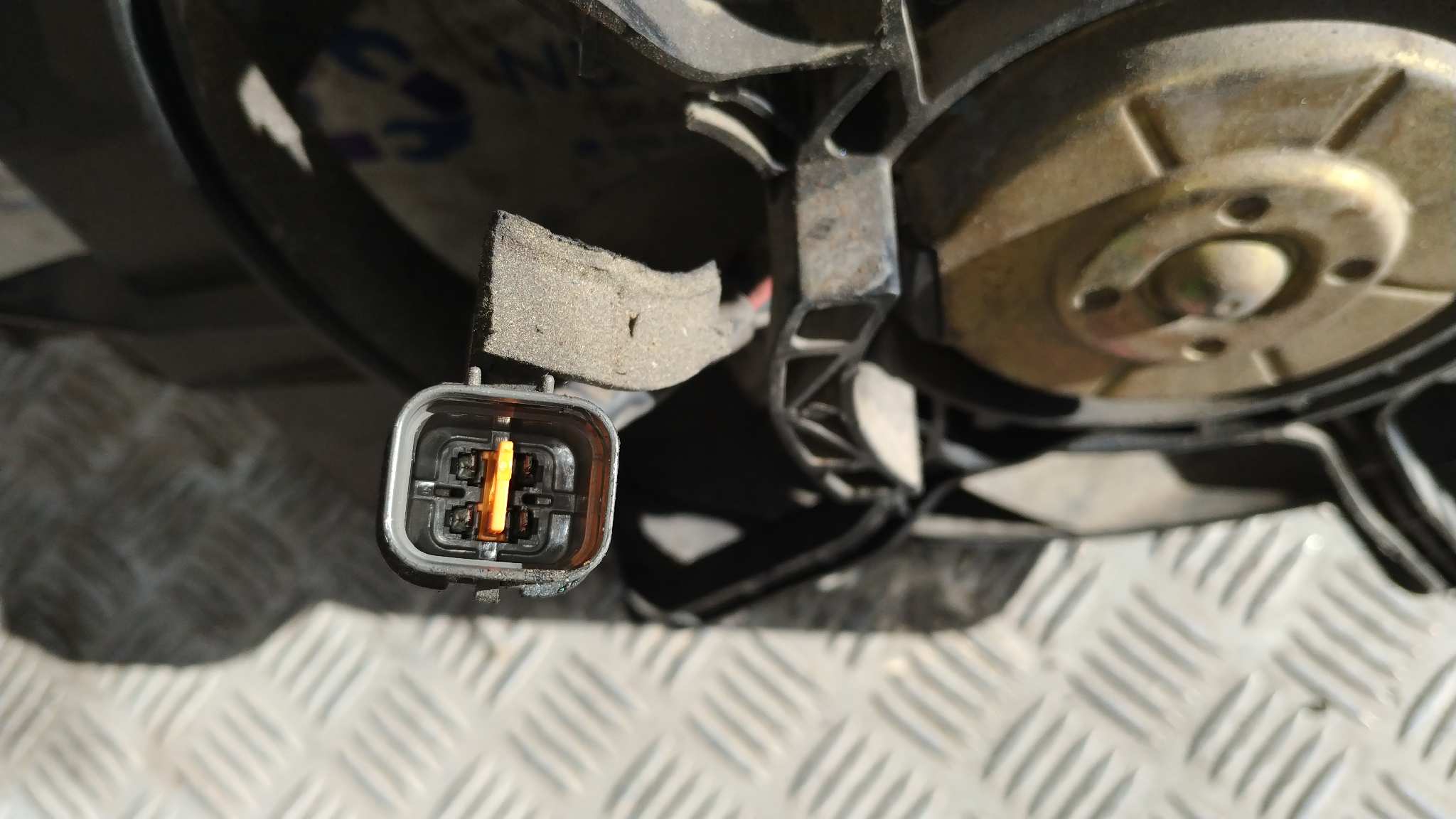 ELECTROVENTILADOR SMART FORFOUR - vista 3