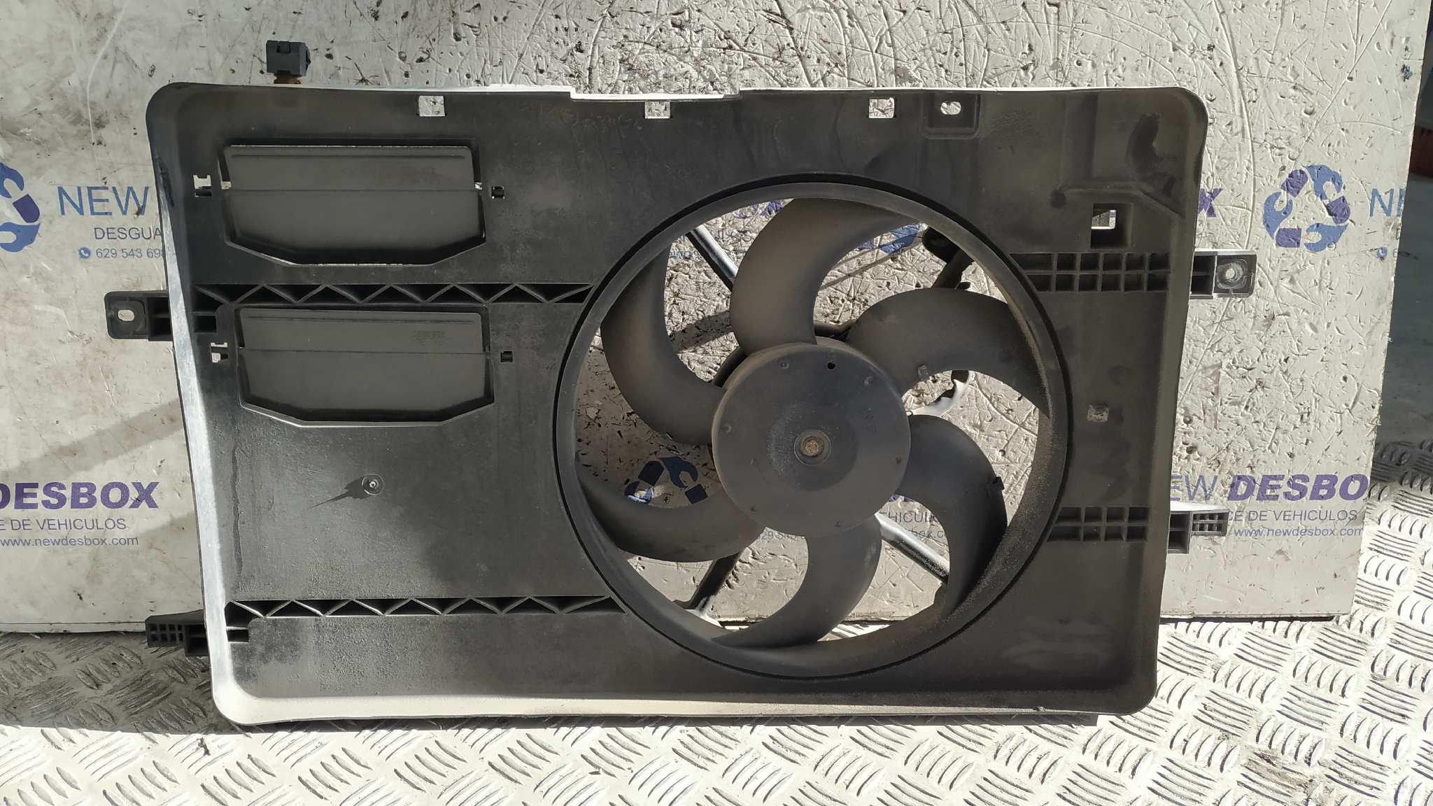 ELECTROVENTILADOR SMART FORFOUR - vista 4