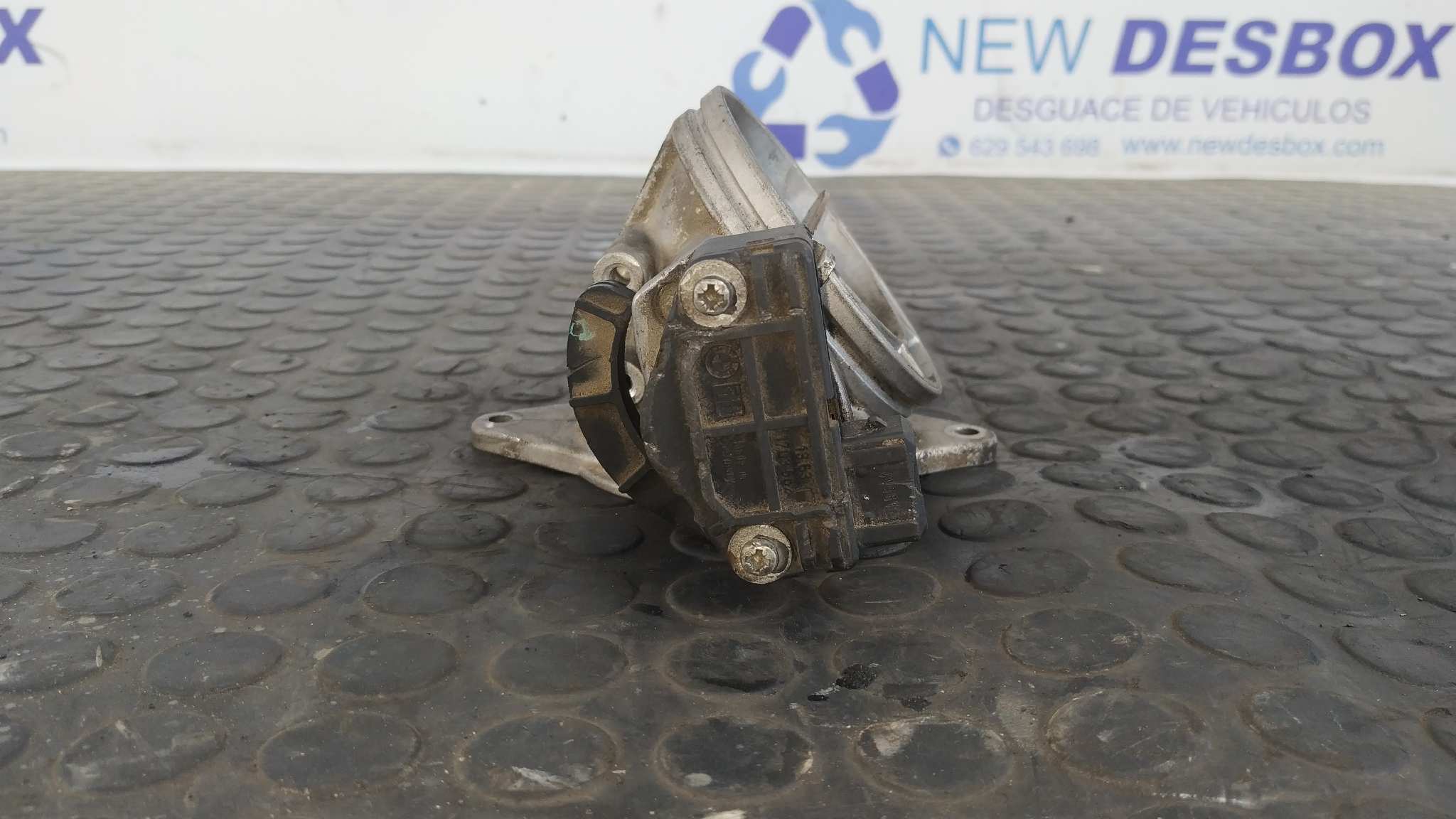 CAJA MARIPOSA BMW SERIE 5 BERLINA (E39) - vista 6