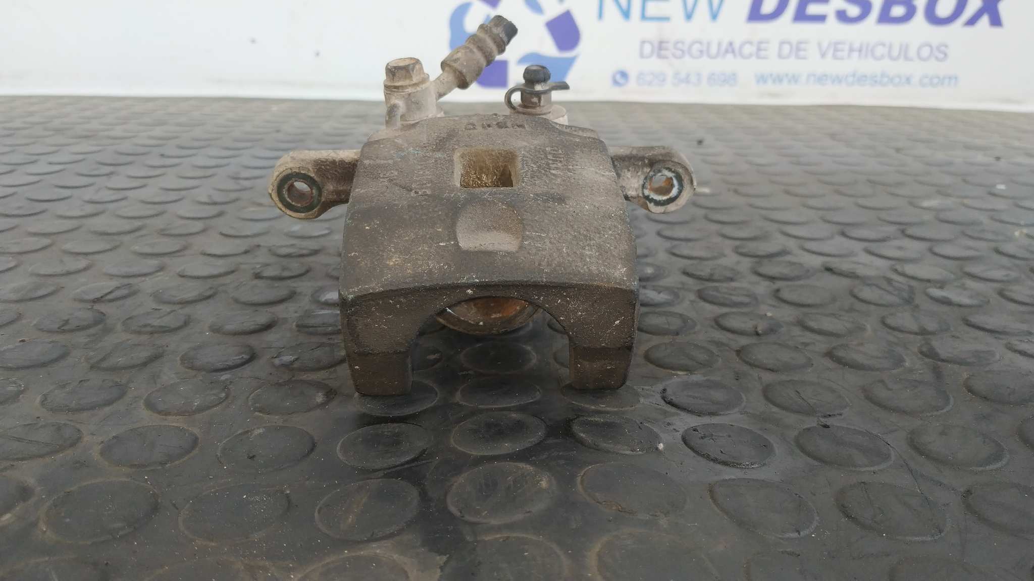 PINZA DE FRENO TRASERA DERECHA SSANGYONG REXTON - vista 5