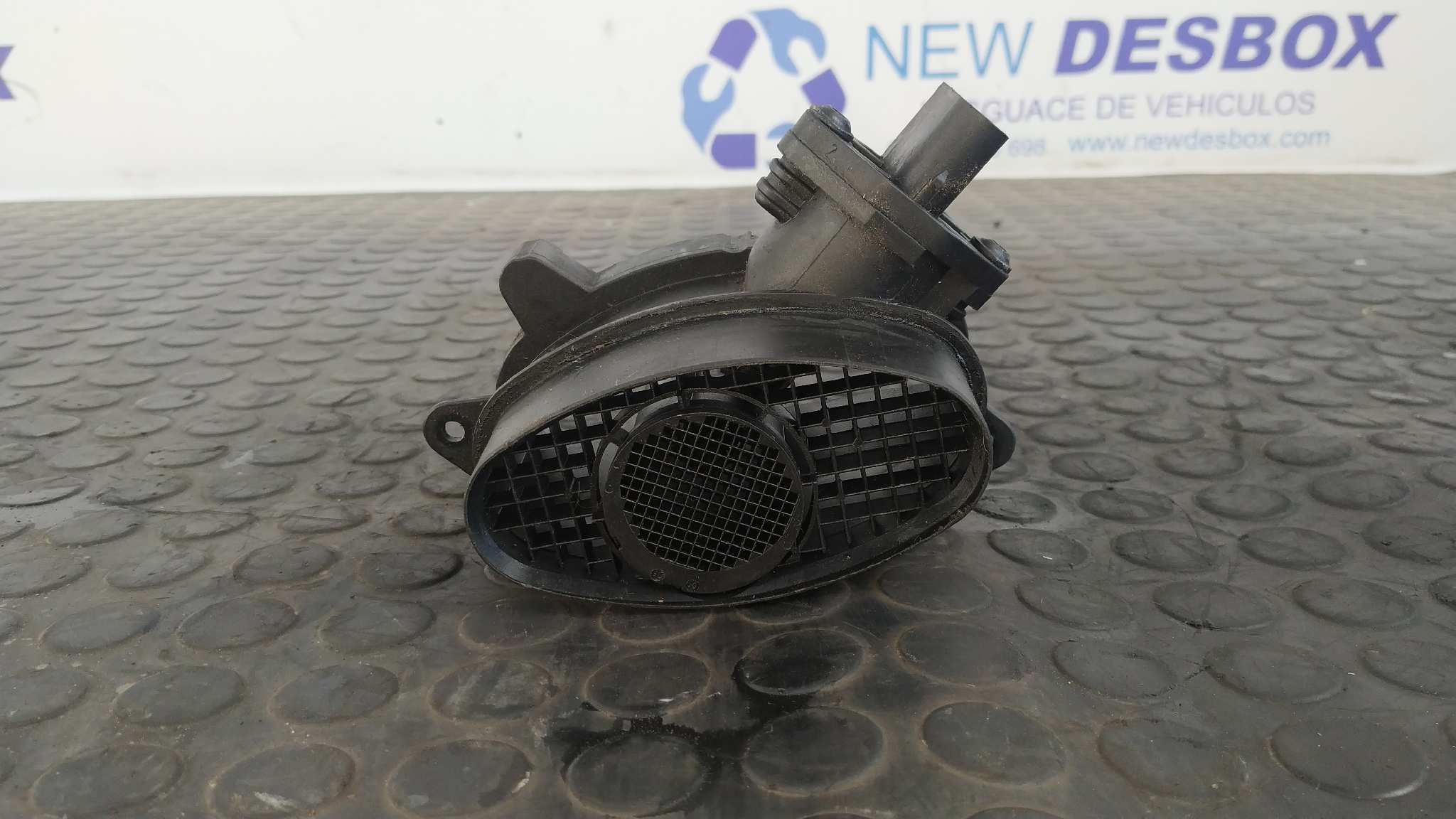 CAUDALIMETRO BMW SERIE 3 BERLINA (E46) - vista 3