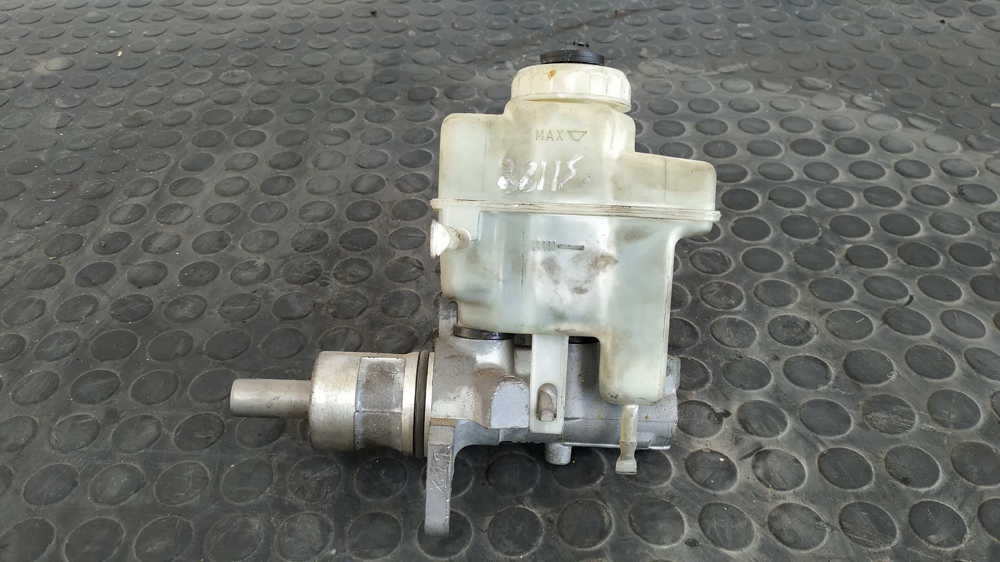 BOMBA FRENO BMW SERIE 5 BERLINA (E39) - vista 3