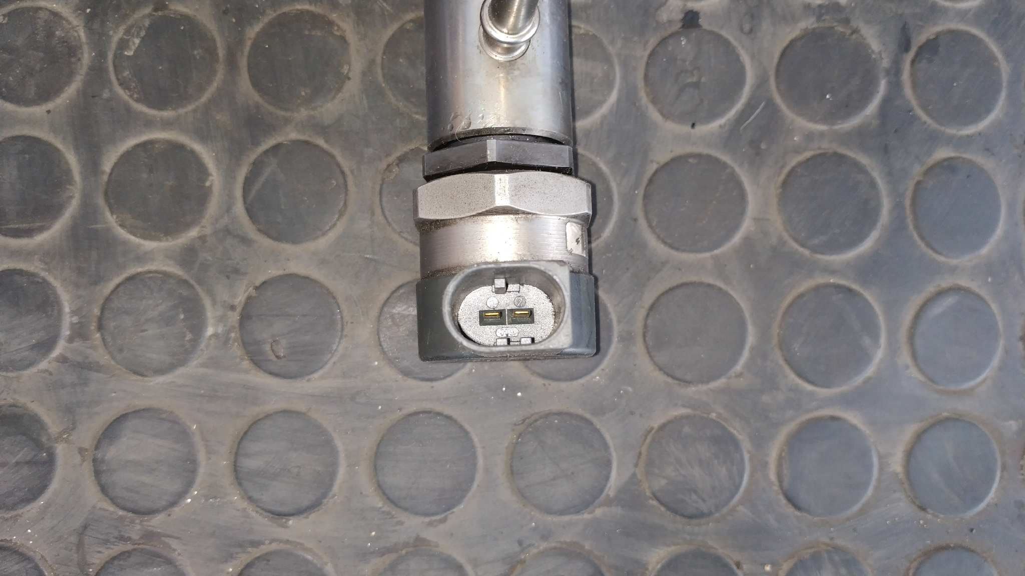 RAMPA INYECTORA BMW X3 (E83) - vista 6