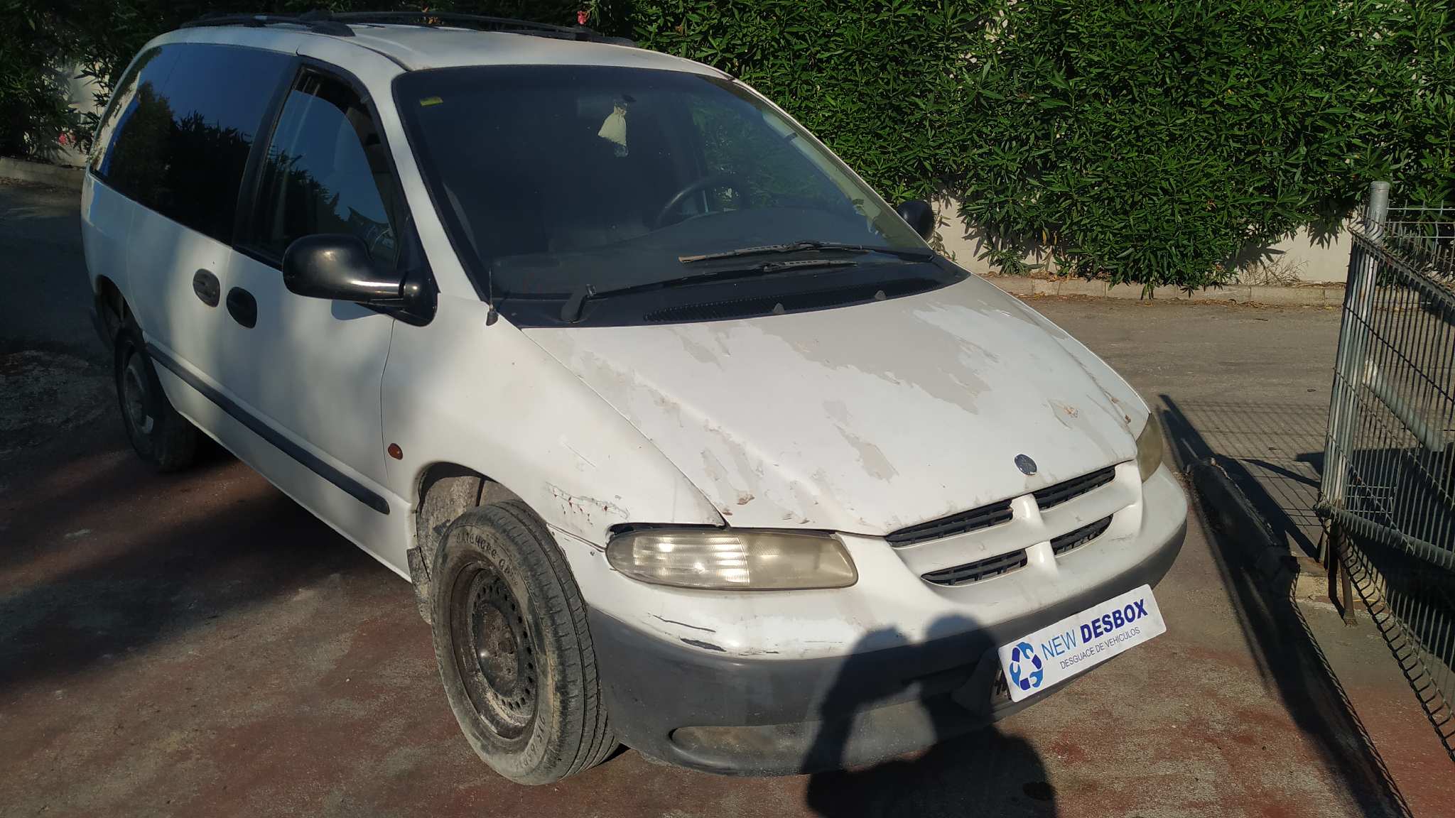 PILOTO TRASERO IZQUIERDO CHRYSLER VOYAGER (ES)