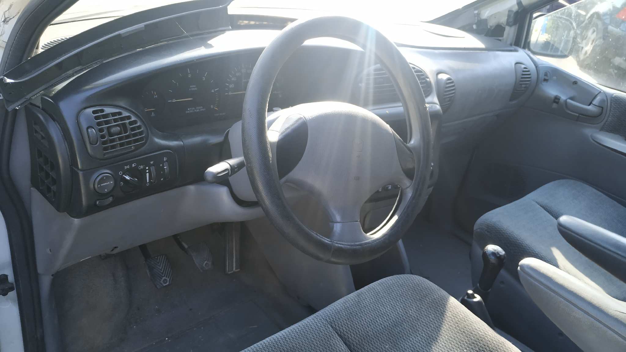 PILOTO TRASERO IZQUIERDO CHRYSLER VOYAGER (ES) - vista 8