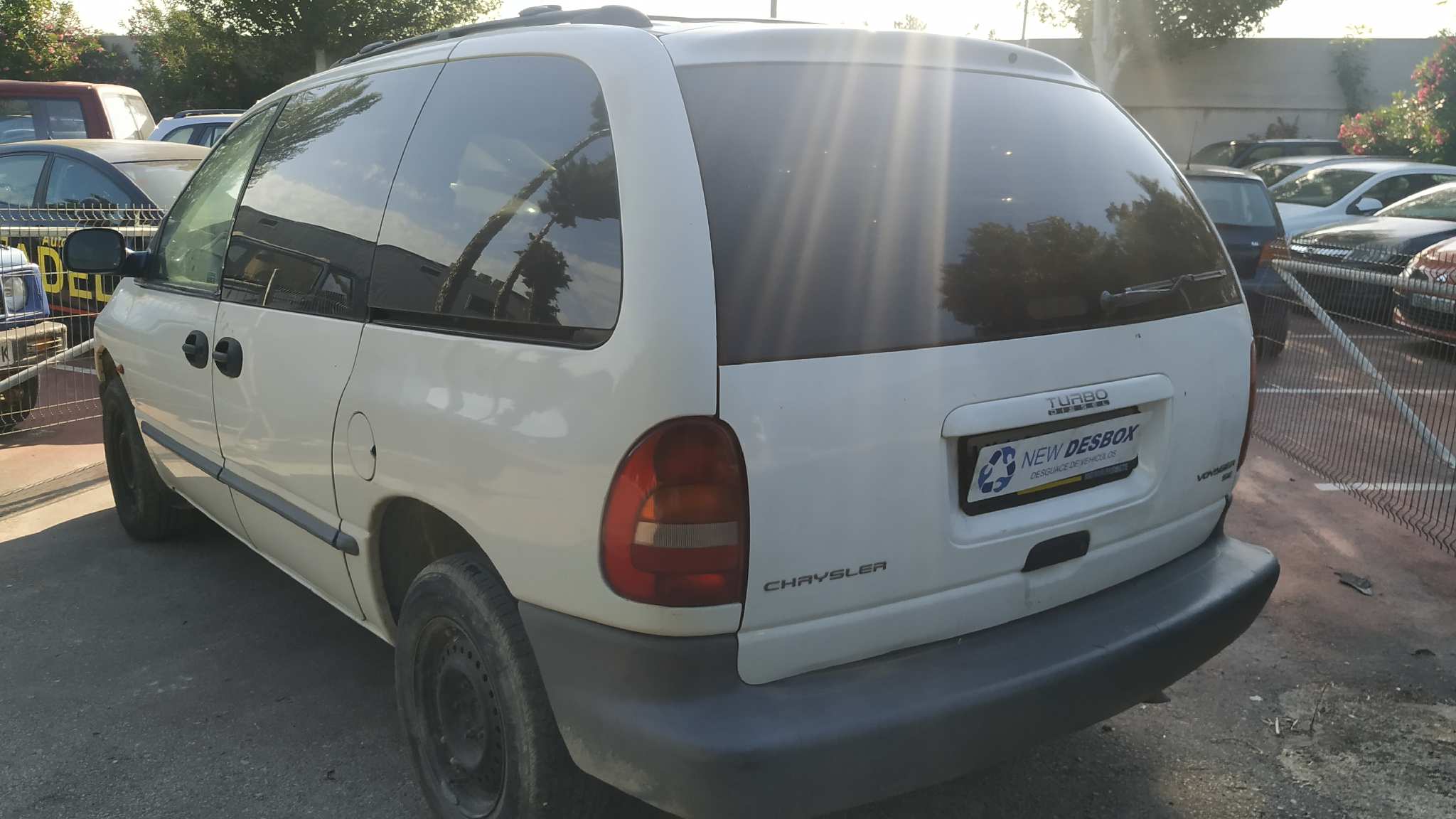 PILOTO TRASERO IZQUIERDO CHRYSLER VOYAGER (ES) - vista 9