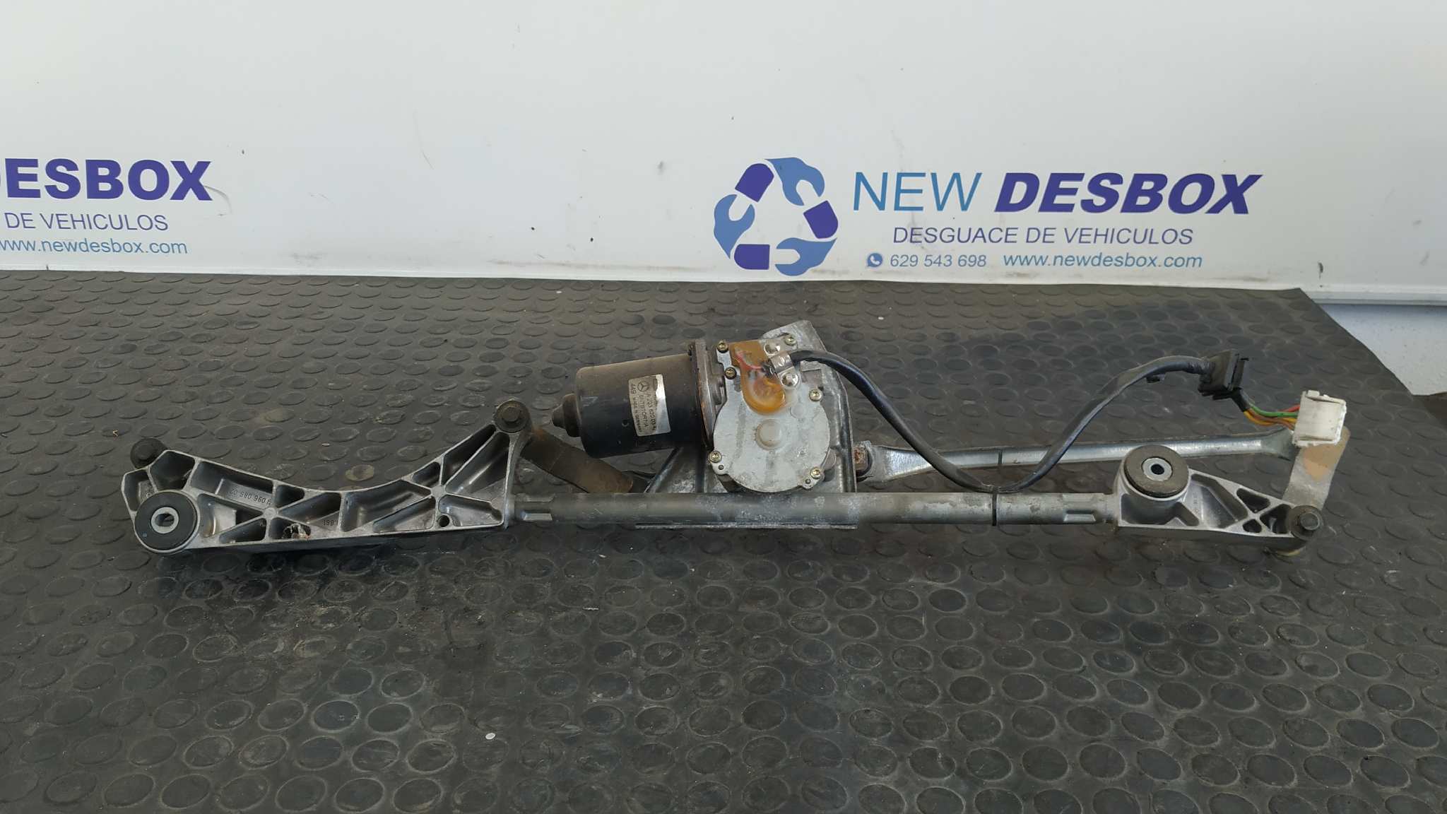 MOTOR LIMPIA DELANTERO MERCEDES-BENZ CLASE C (W203) BERLINA - vista 5